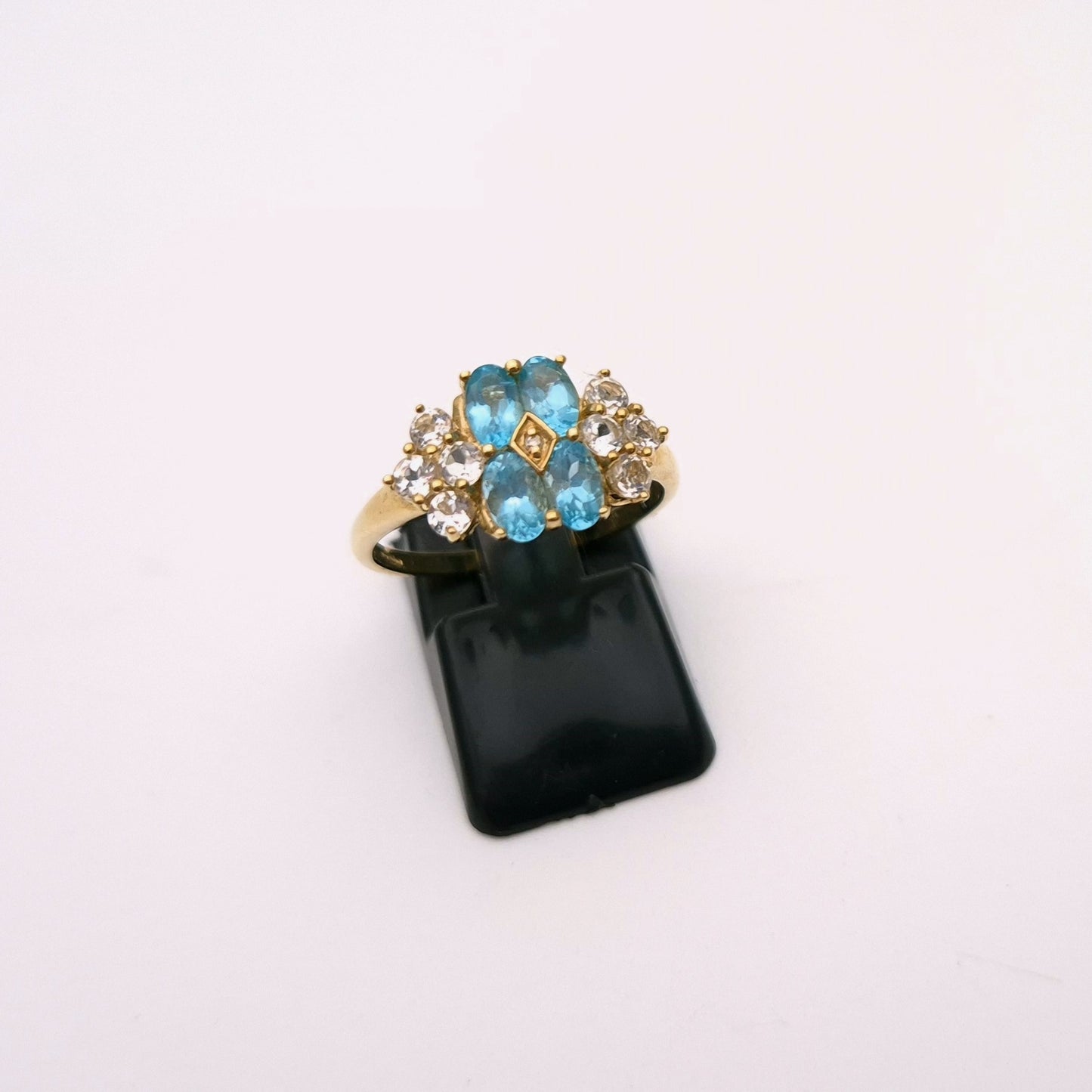 9ct Yellow Gold Apatite and white stone cluster ring