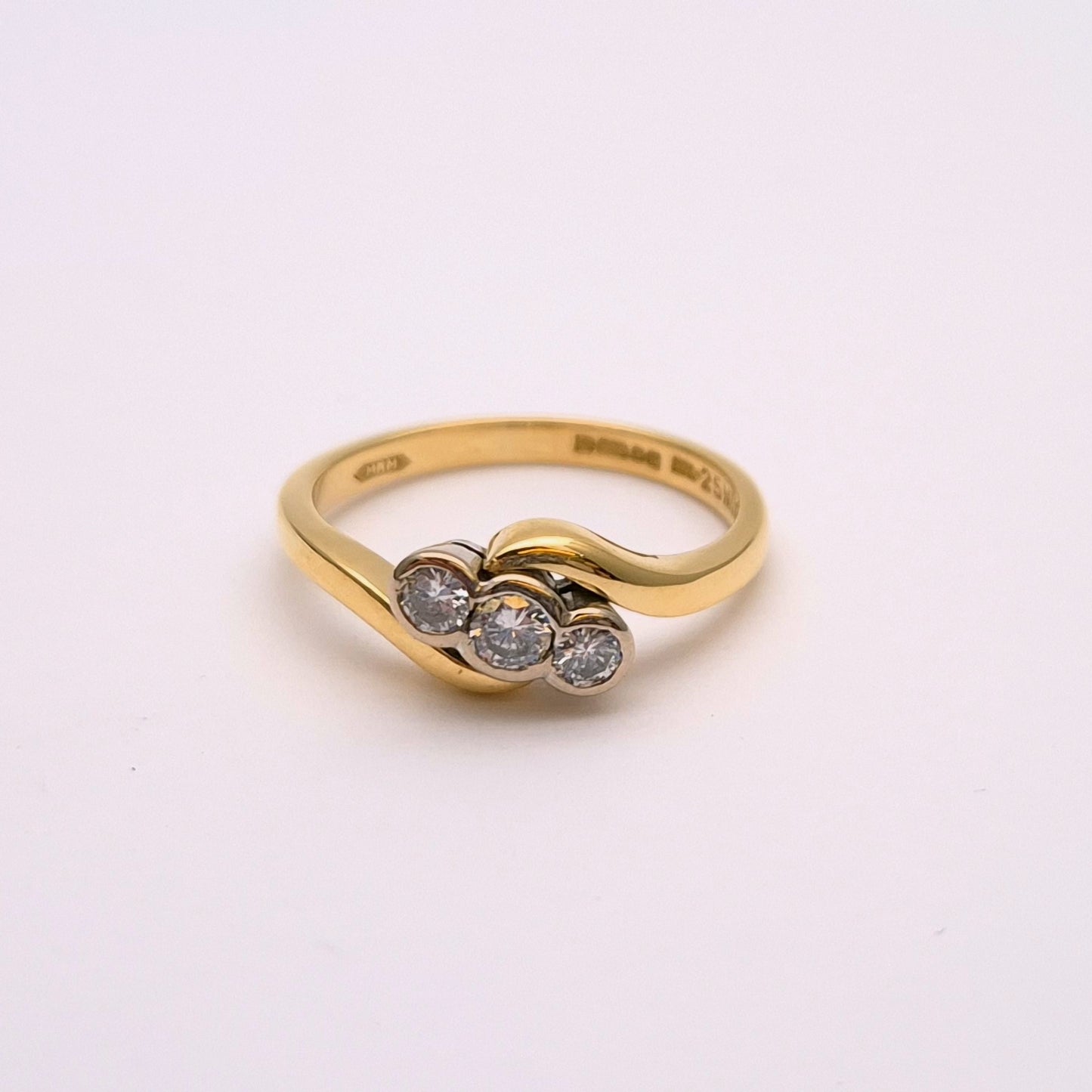 18ct Yellow Gold 0.25tcw Diamond three stone Ring