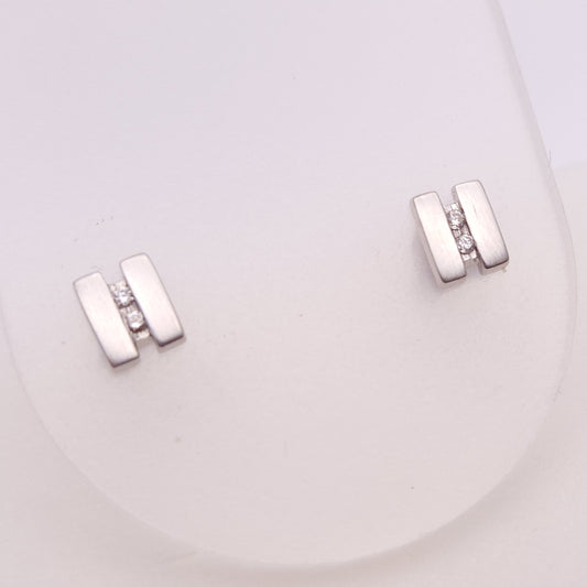 9ct white Gold Diamond Stud Earrings
