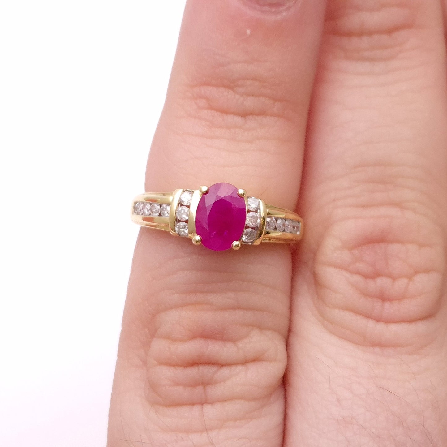 18ct Yellow Gold Vintage Ruby and Diamond Ring