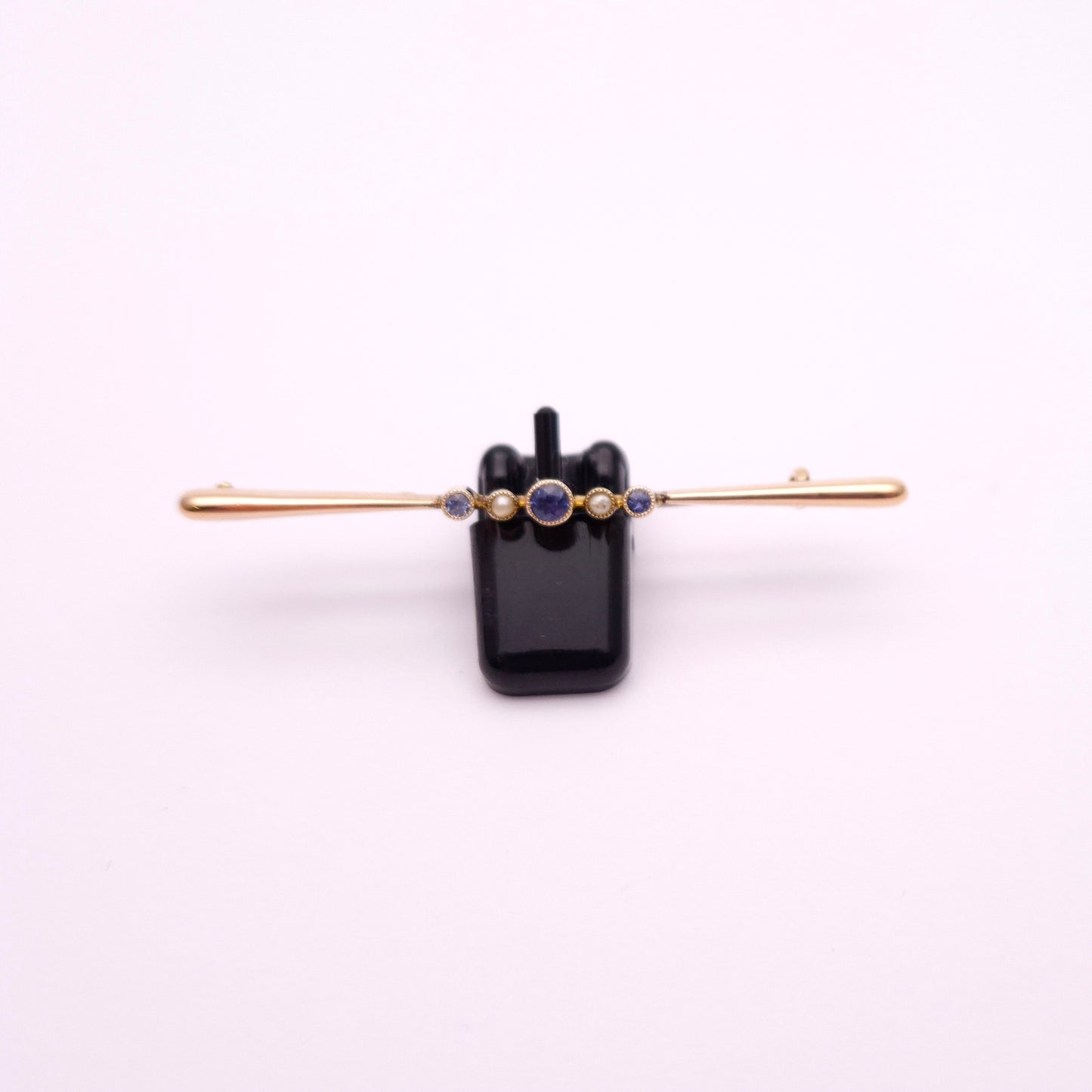 9ct Yellow Gold Sapphire and Pearl Bar Brooch