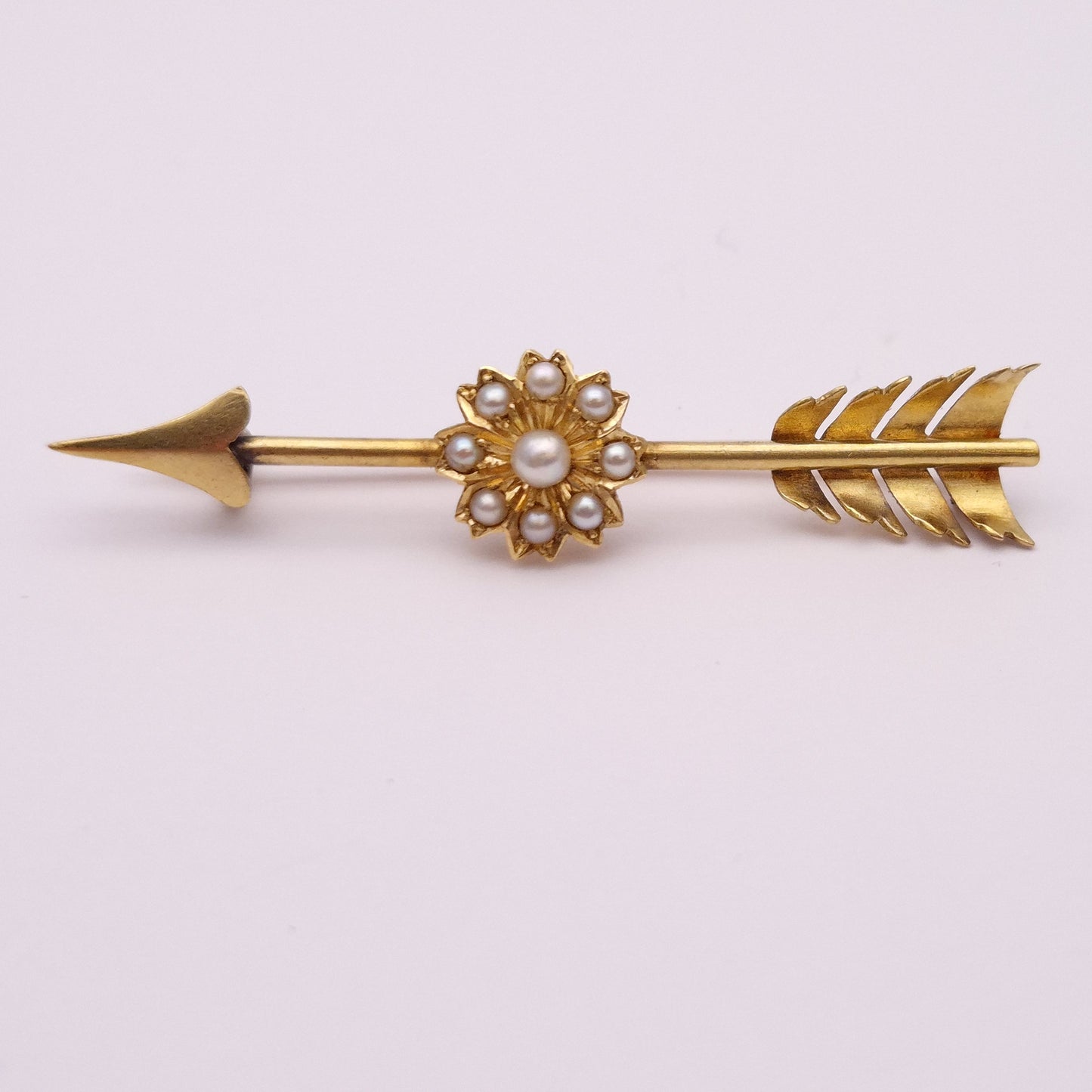 14ct Yellow Gold Pearl Floral Arrow Brooch