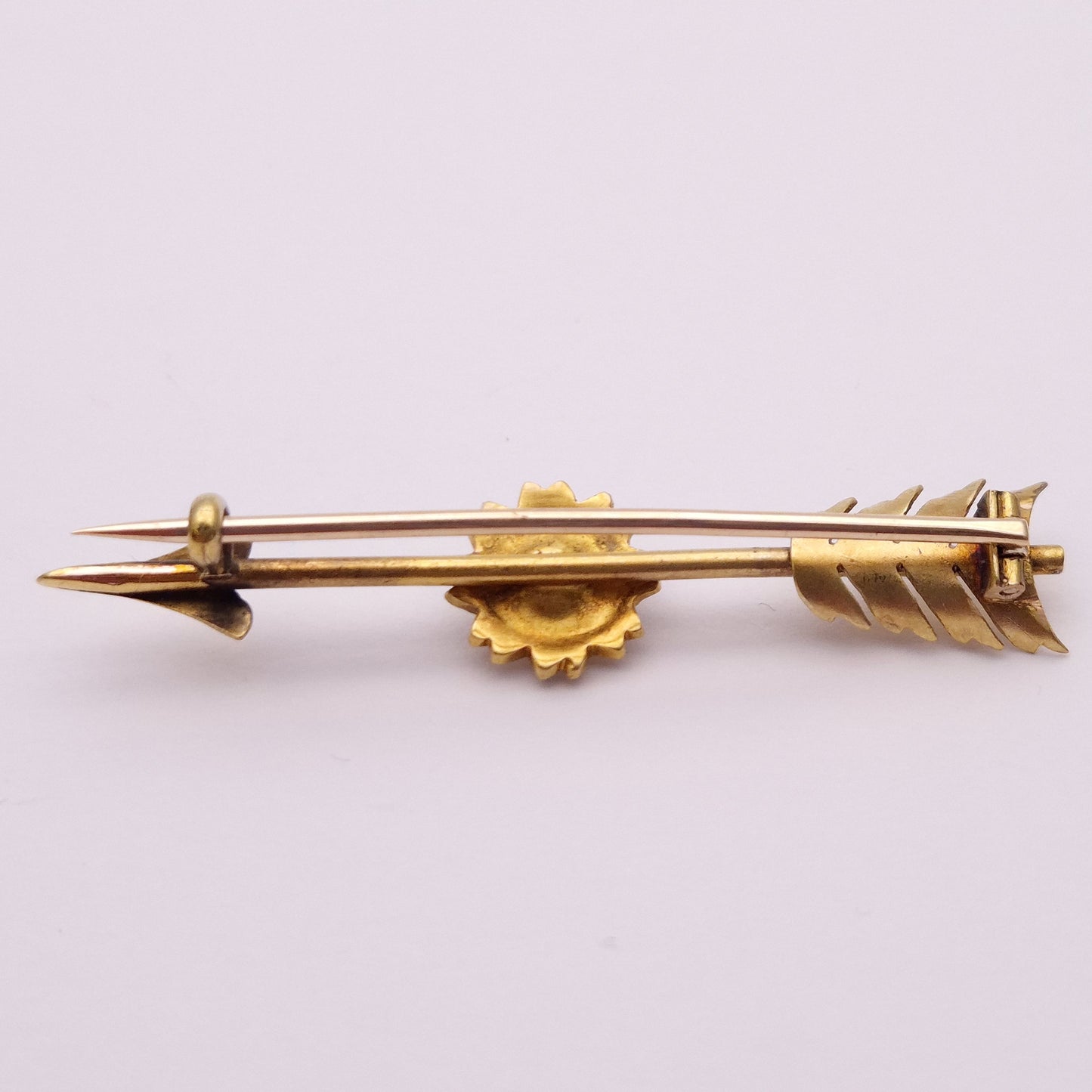14ct Yellow Gold Pearl Floral Arrow Brooch