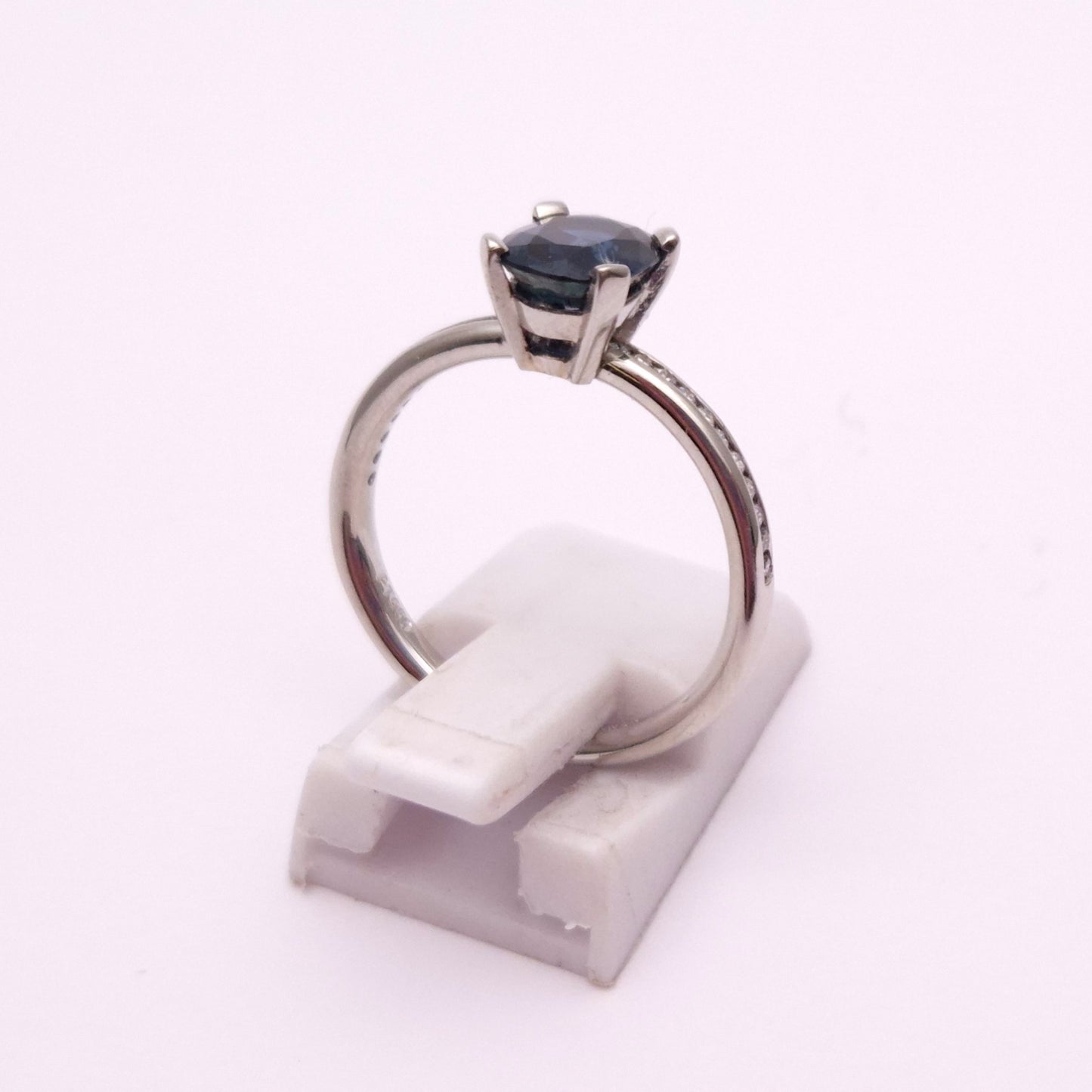 18ct White gold Sapphire and Diamond Ring