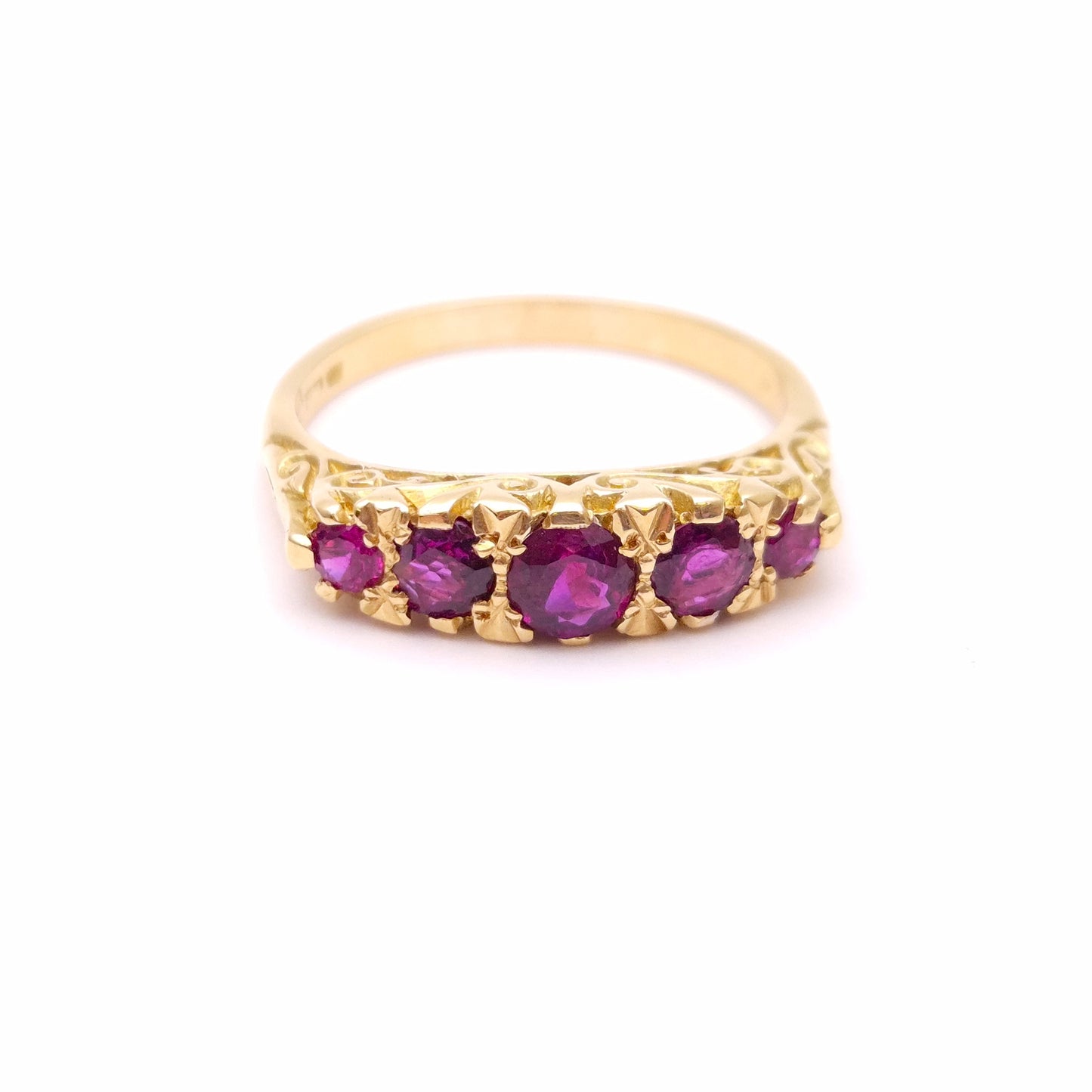 18ct Yellow Gold Vintage Ruby 5 Stone Row ring