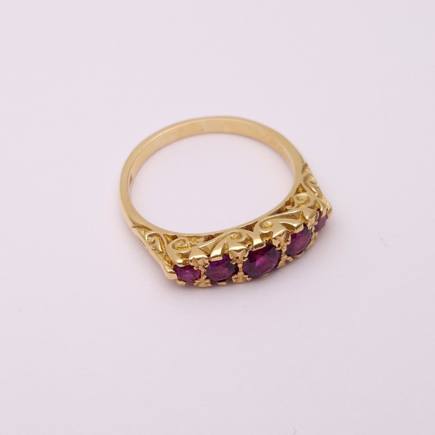 18ct Yellow Gold Vintage Ruby 5 Stone Row ring