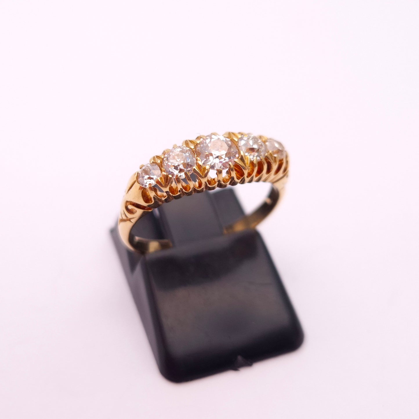 18ct Yellow Gold Antique Edwardian Diamond 5 Stone Ring