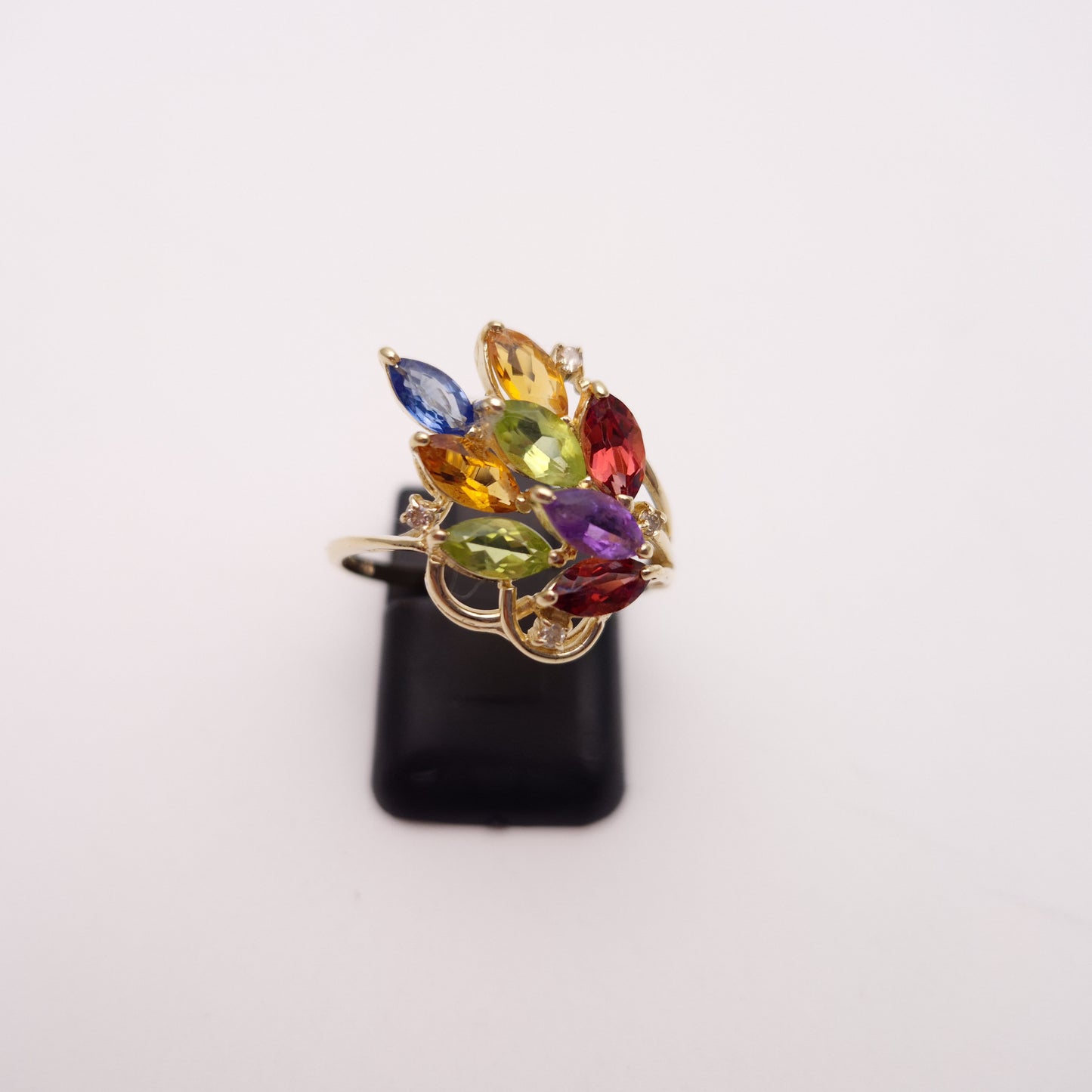 14ct Yellow Gold Rainbow coloured Multi-stone Gemstone Ring