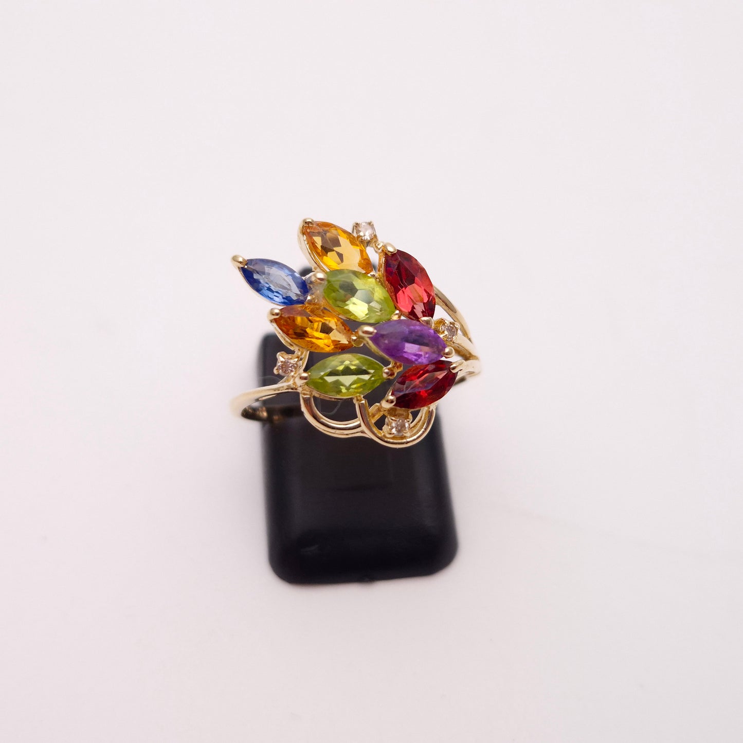 14ct Yellow Gold Rainbow coloured Multi-stone Gemstone Ring
