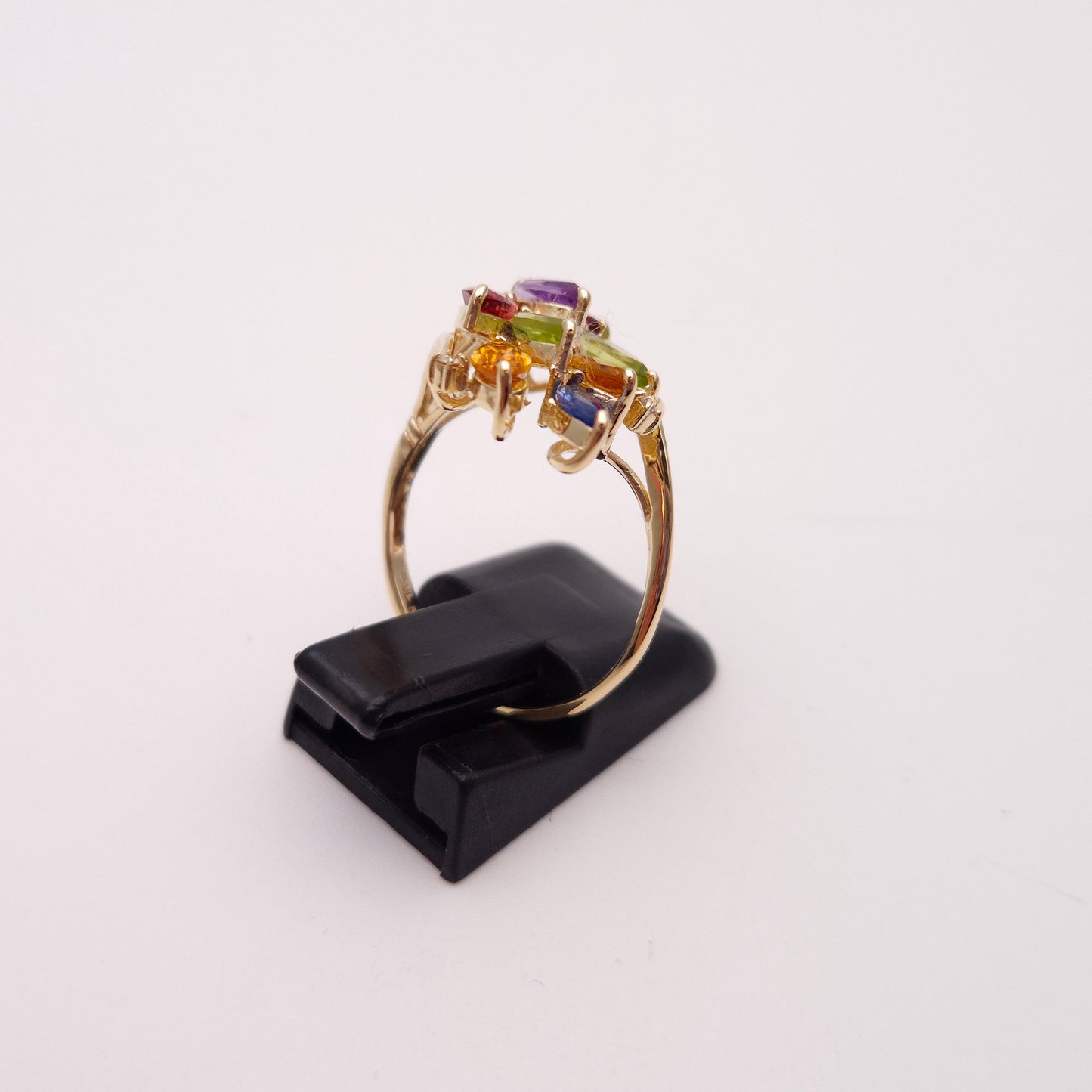 14ct Yellow Gold Rainbow coloured Multi-stone Gemstone Ring