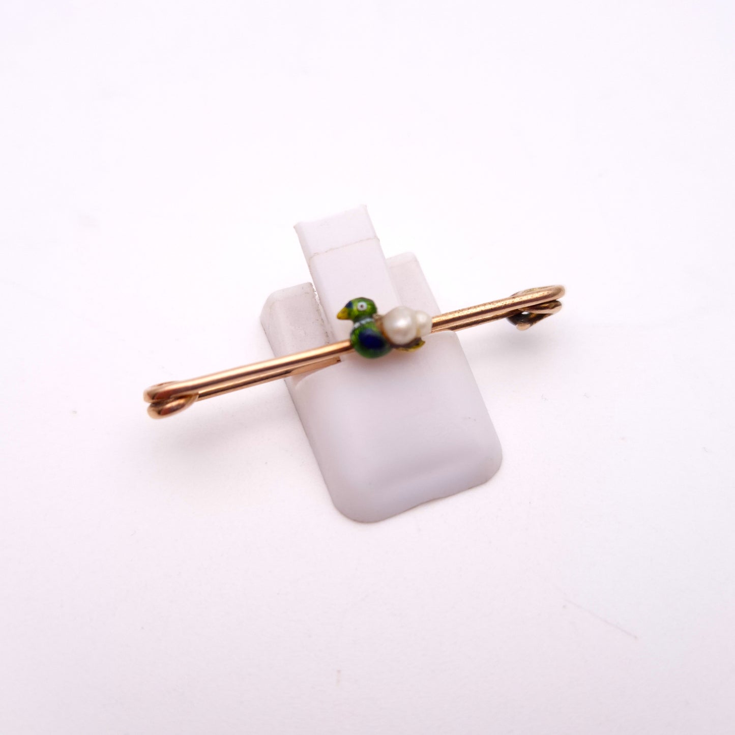 9ct Gold Enamel and Pearl Small Duck Bar Brooch