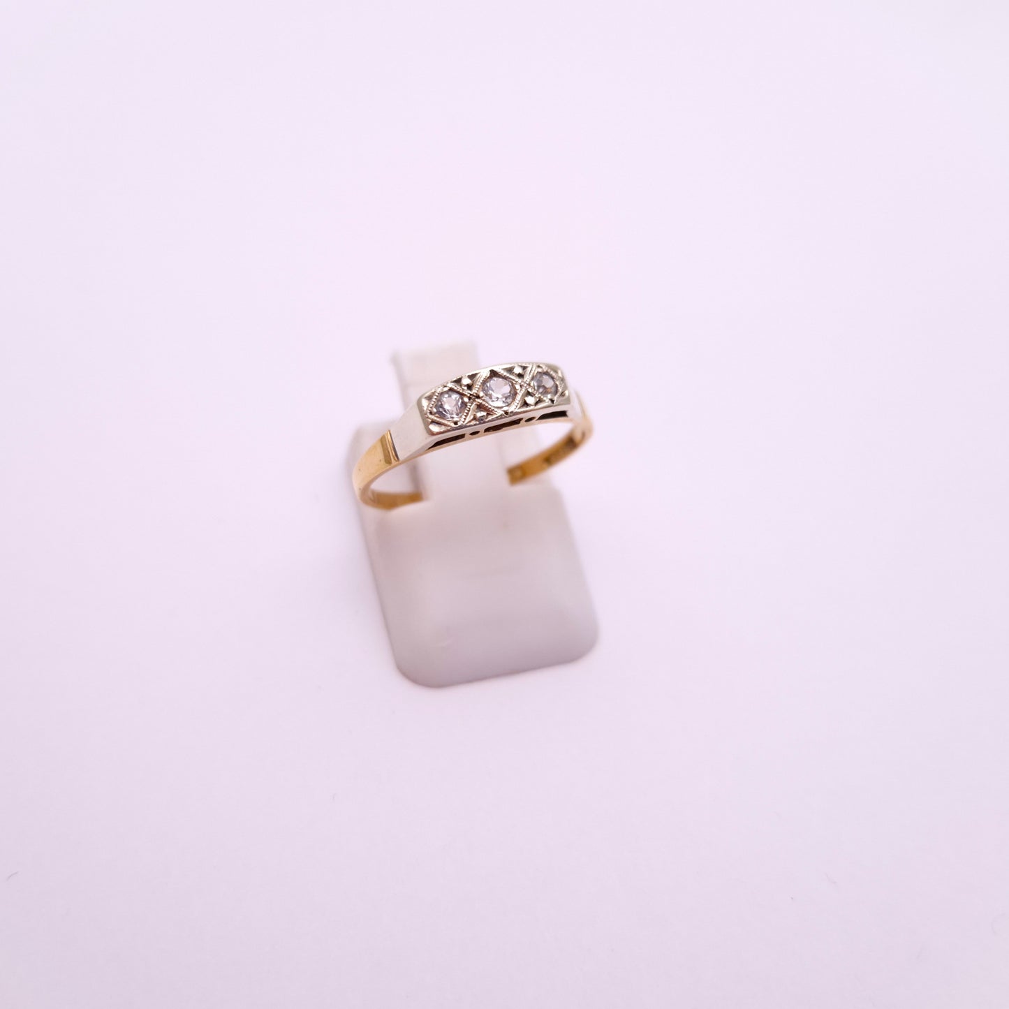 9ct Yellow Gold 3 Stone Spinel Row Ring