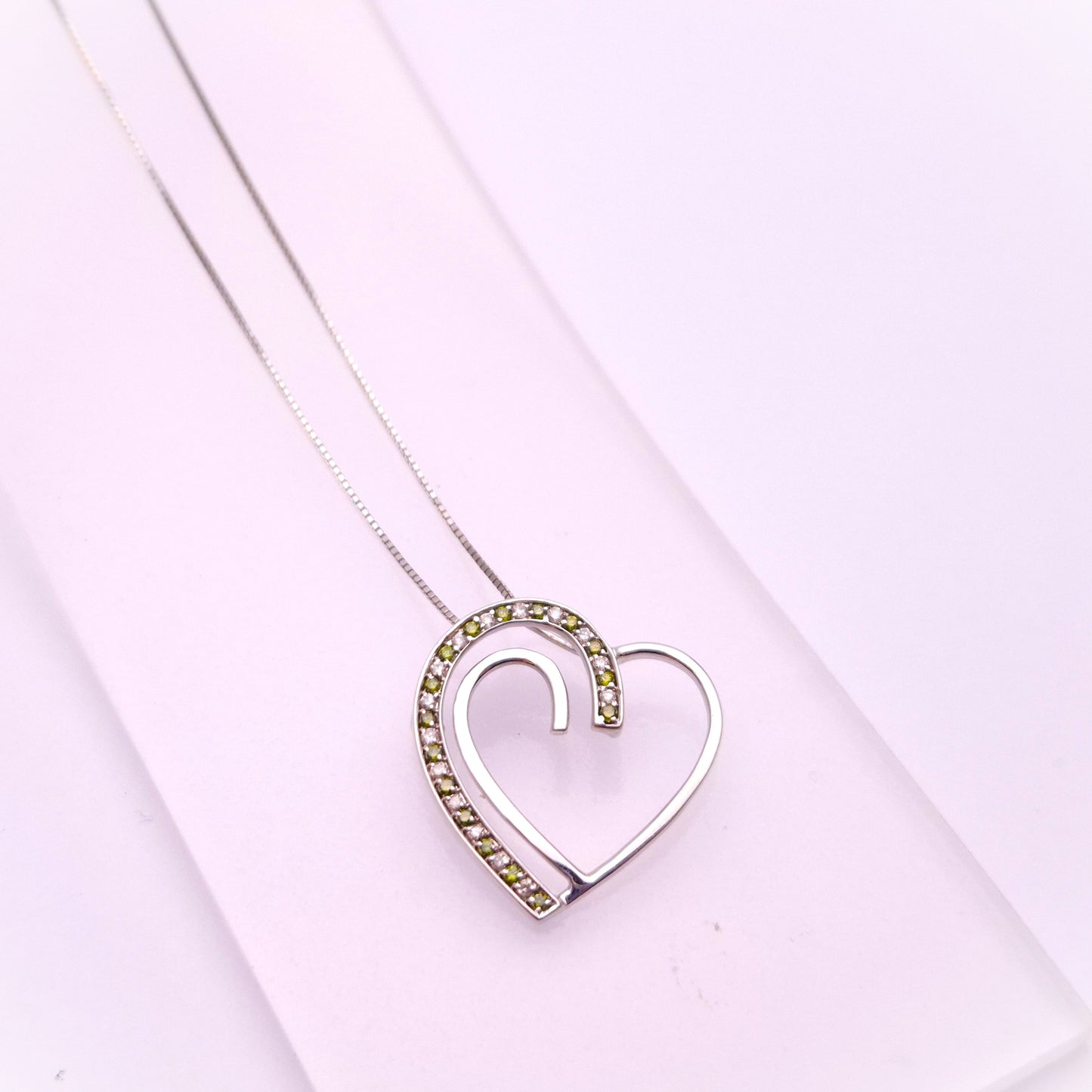 9ct White Gold Green and White Stone Open Heart Pendant and 18 inch Box Chain