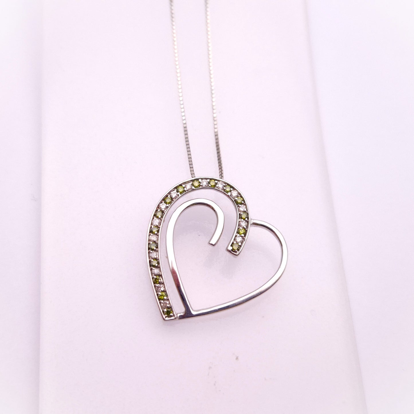 9ct White Gold Green and White Stone Open Heart Pendant and 18 inch Box Chain