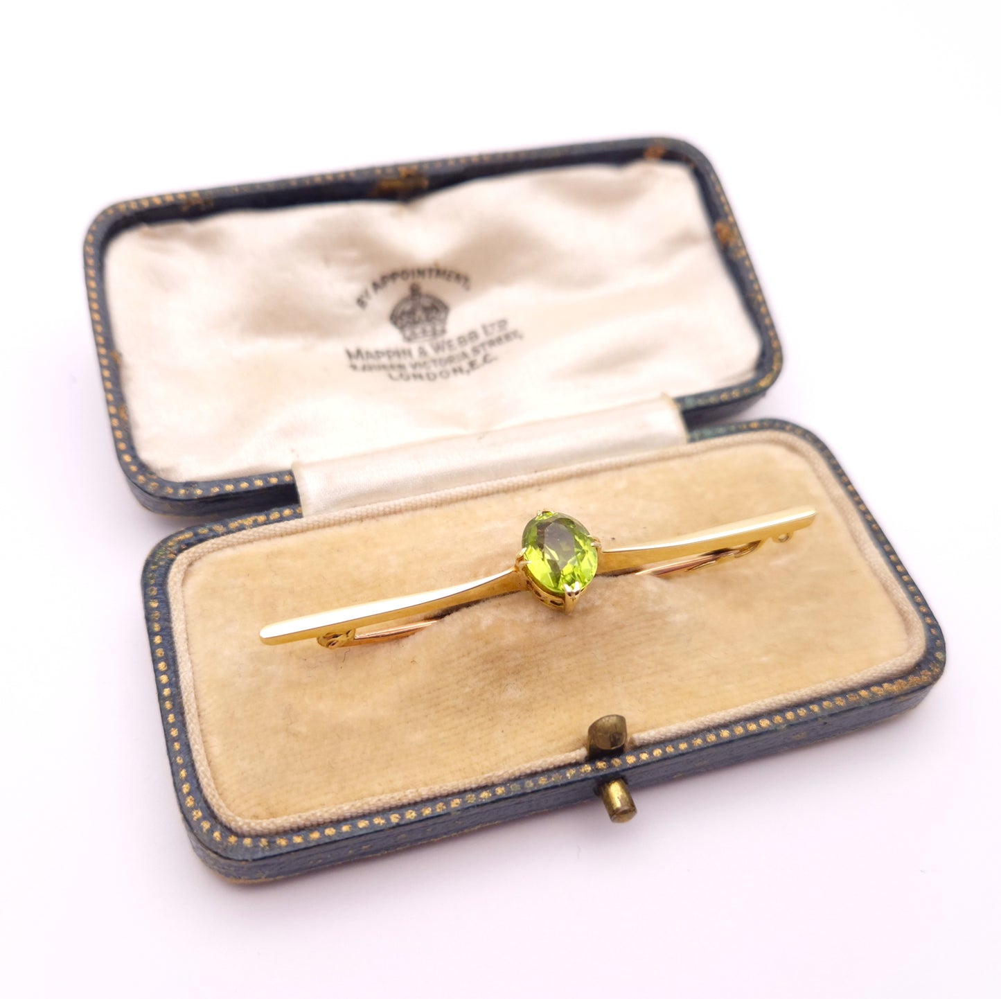 15ct Yellow Gold Mappin and Webb Peridot Brooch
