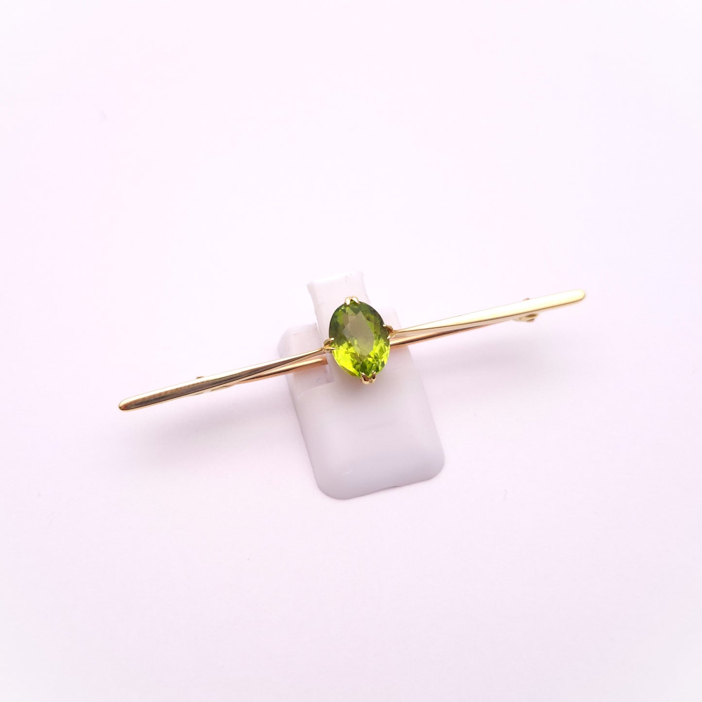 15ct Yellow Gold Mappin and Webb Peridot Brooch