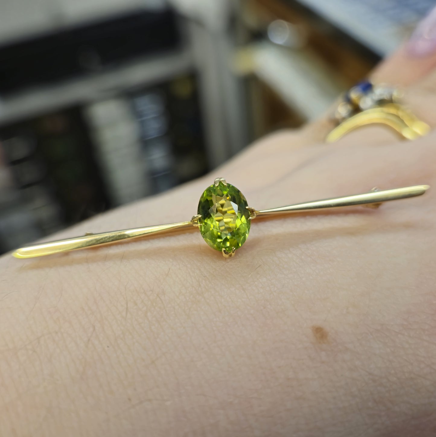 15ct Yellow Gold Mappin and Webb Peridot Brooch