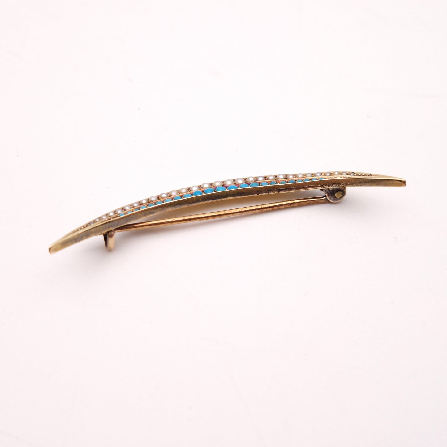 15ct Antique Turquoise and Pearl Crescent Shaped Brooch