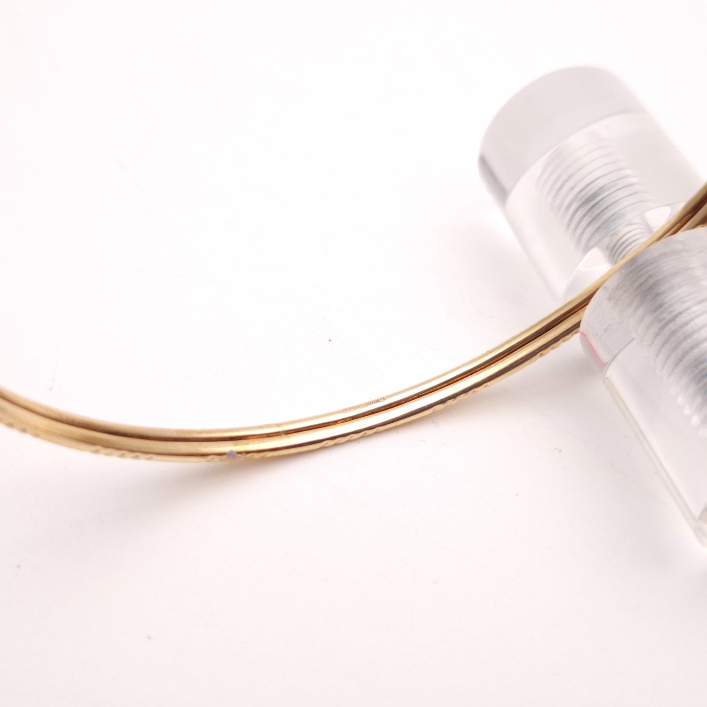 9ct Yellow Gold Narrow Patterned Bangle