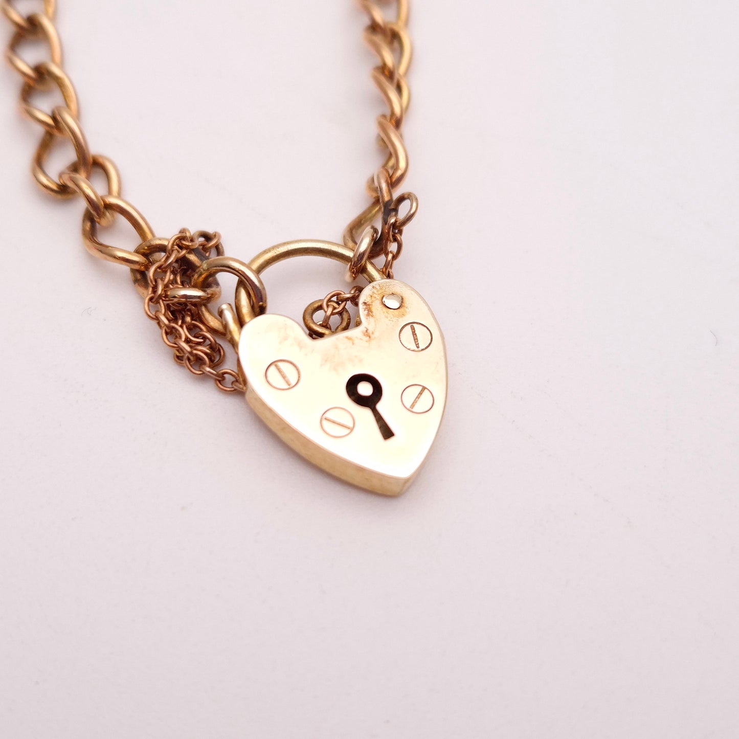 9ct Rose Gold Vintage Heart Padlock Charm Style Bracelet