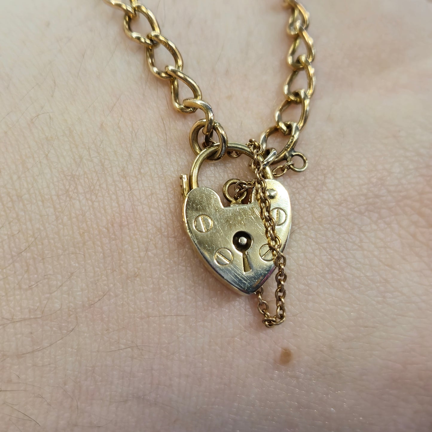9ct Rose Gold Vintage Heart Padlock Charm Style Bracelet