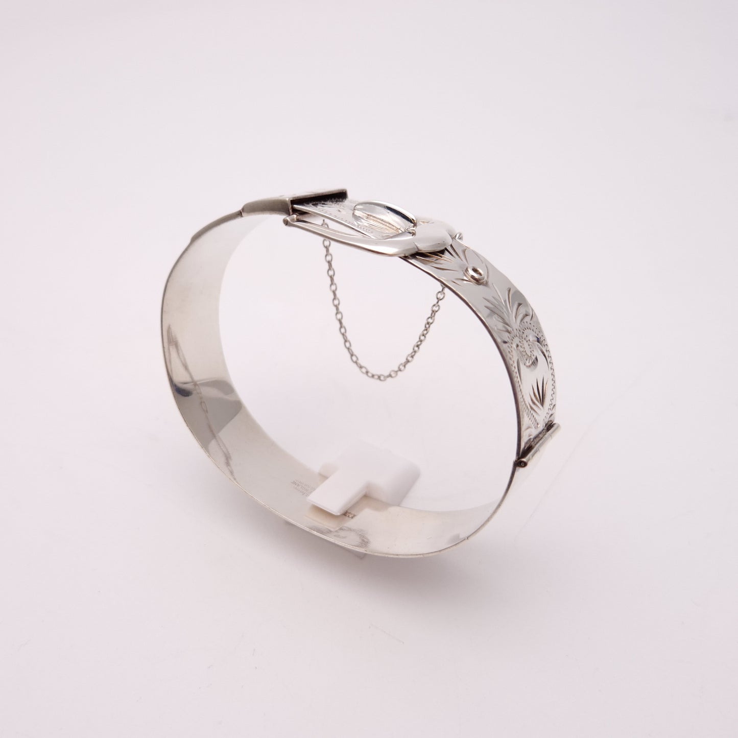 Sterling Silver Wide Vintage 70s Patterned Buckle Bangle