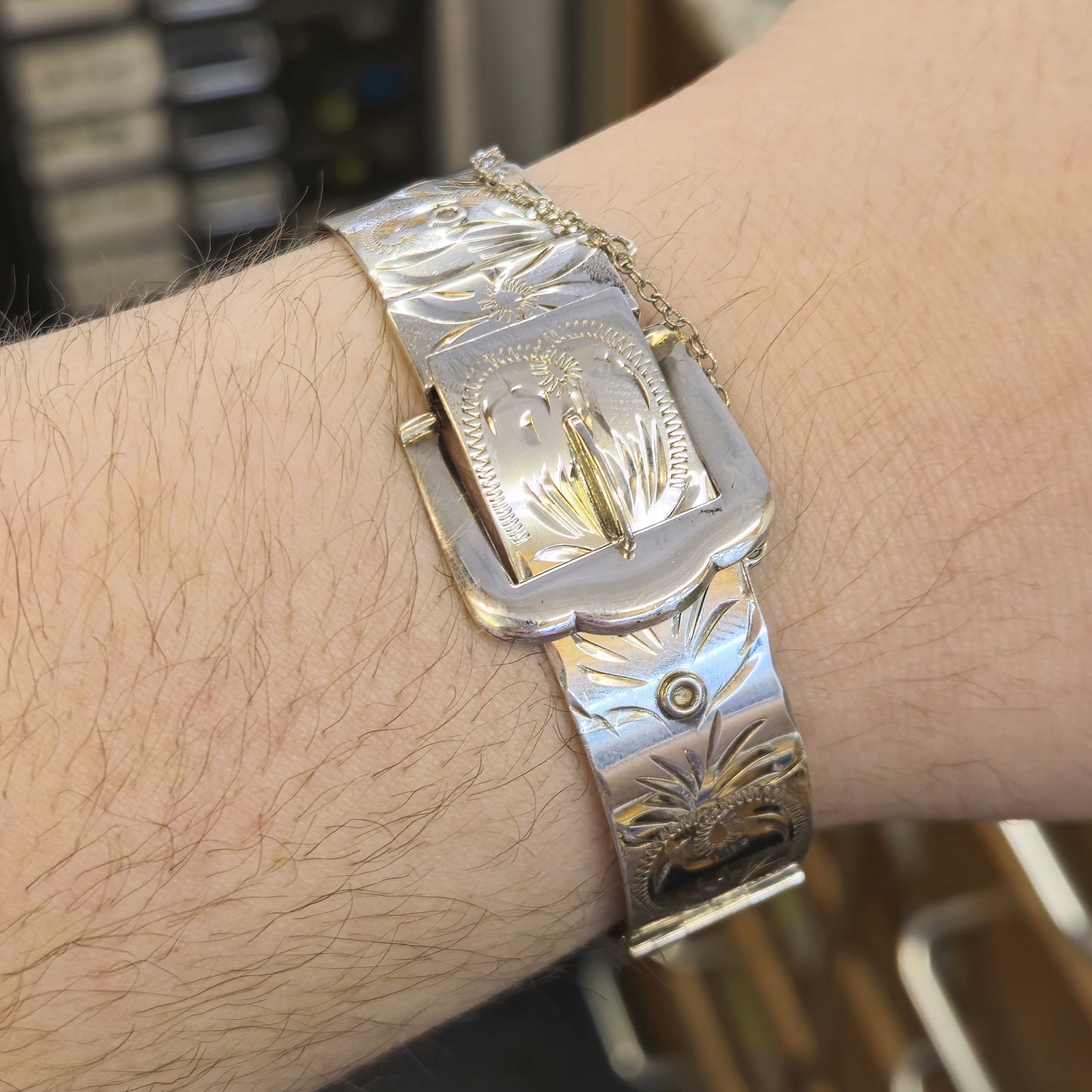 Sterling Silver Wide Vintage 70s Patterned Buckle Bangle