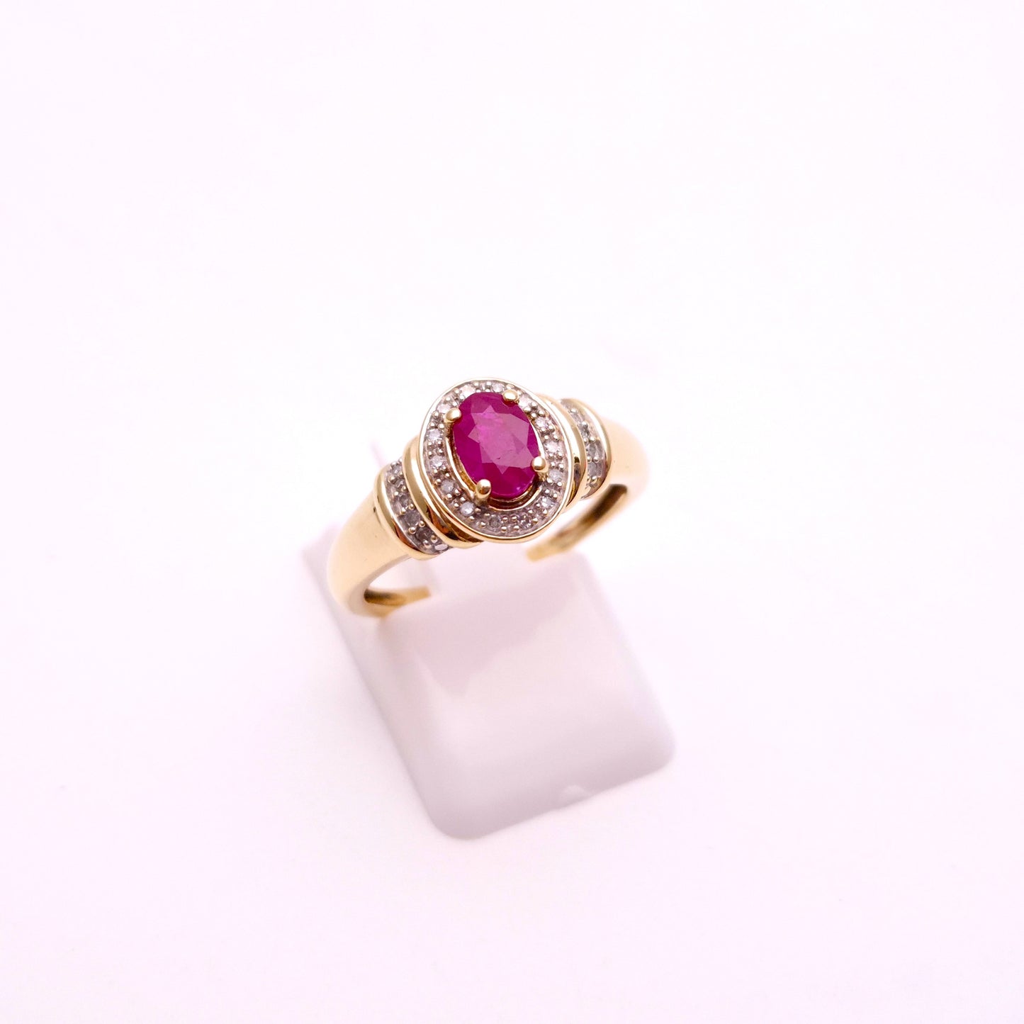 9ct Yellow Gold Ruby and Diamond Halo Cluster Ring