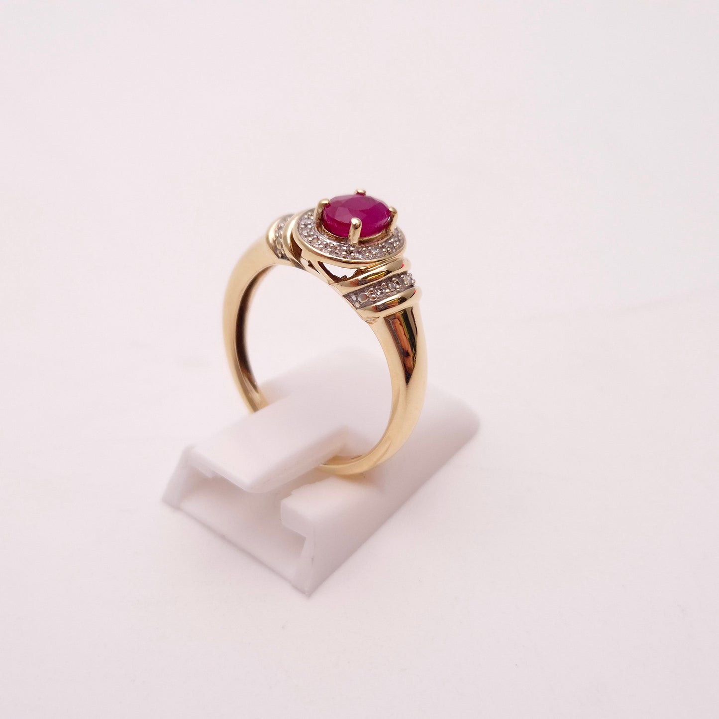 9ct Yellow Gold Ruby and Diamond Halo Cluster Ring