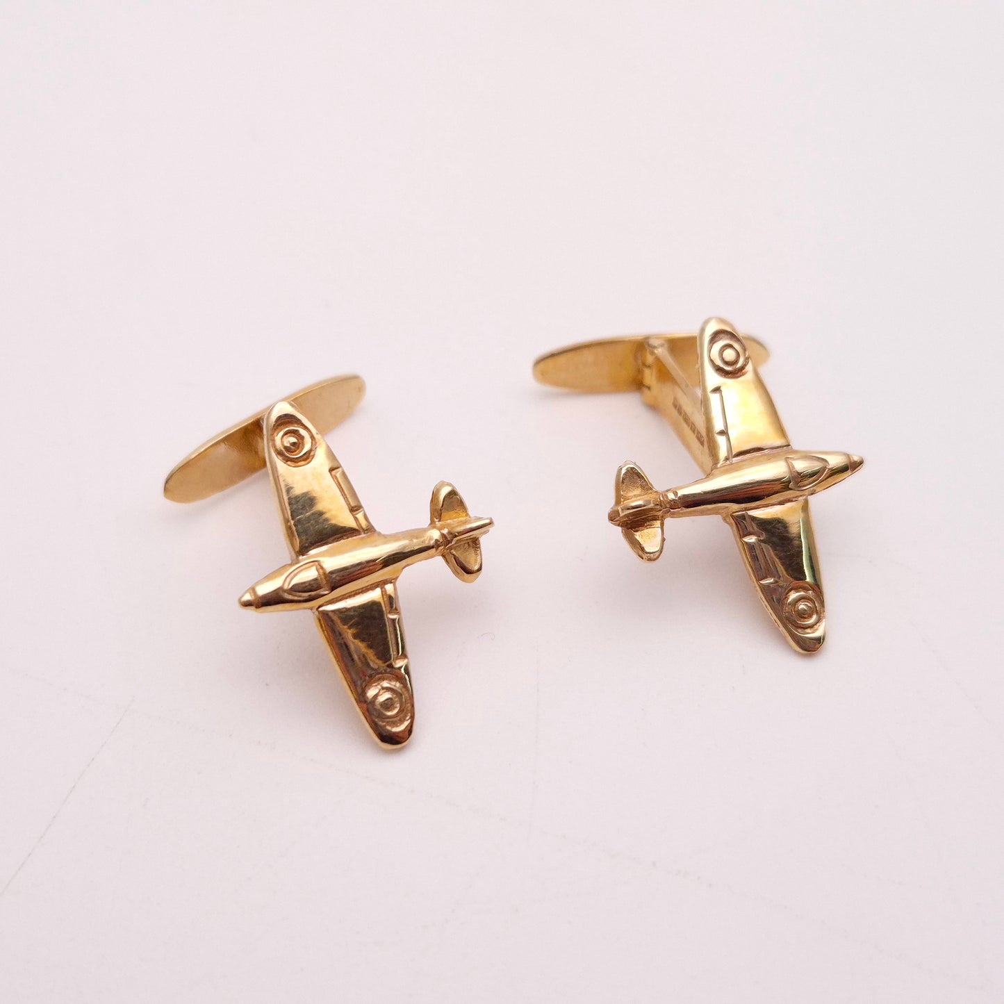 9ct Yellow Gold Spitfire Form Cufflinks