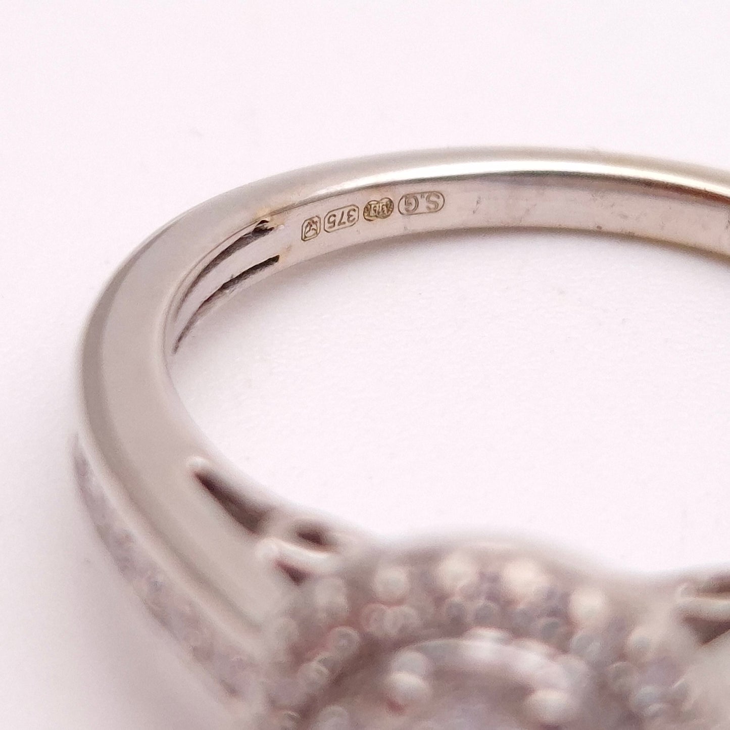 9ct White Gold 0.38TCW Multistone Diamond Cluster Ring
