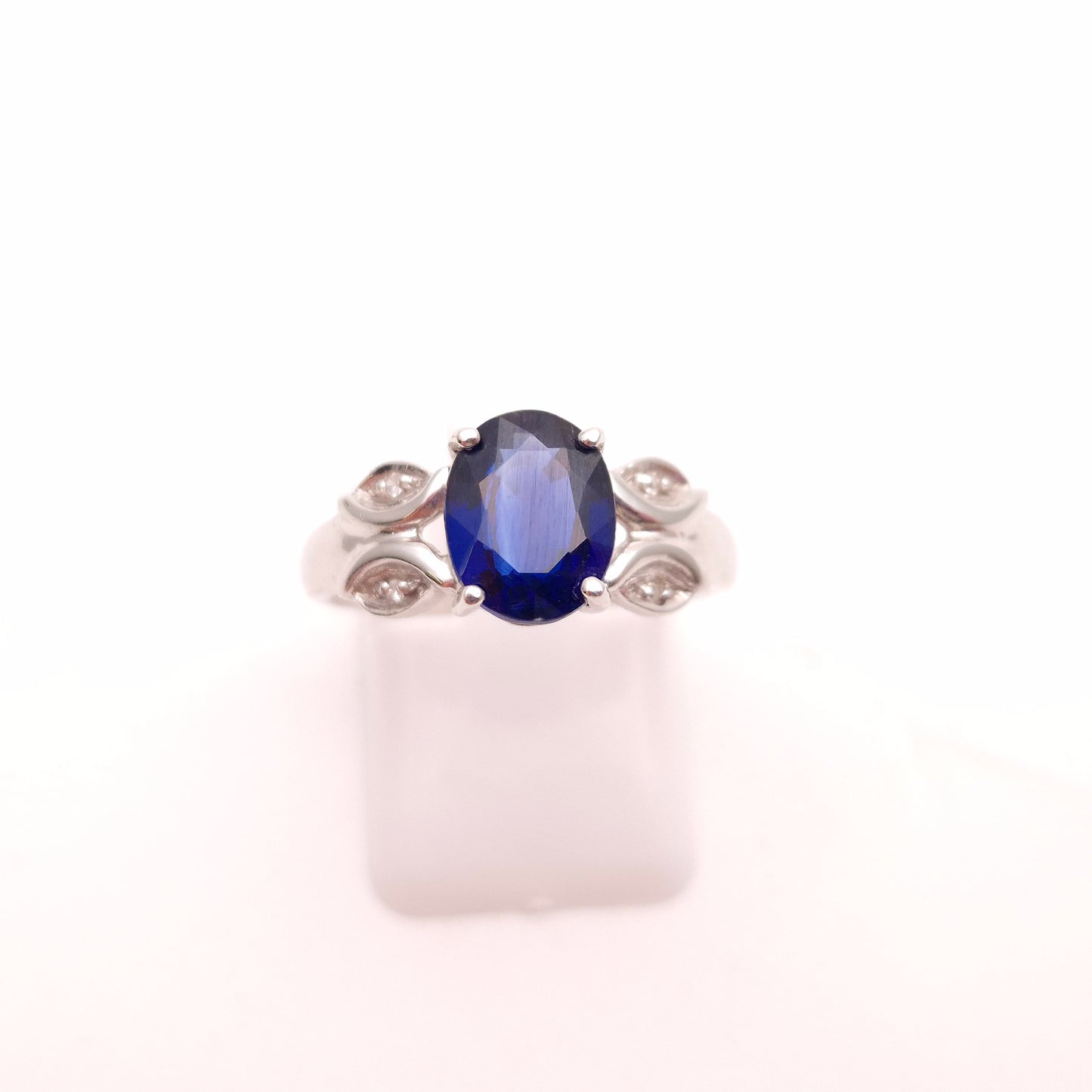 9ct White Gold Kyanite and Diamond Ring