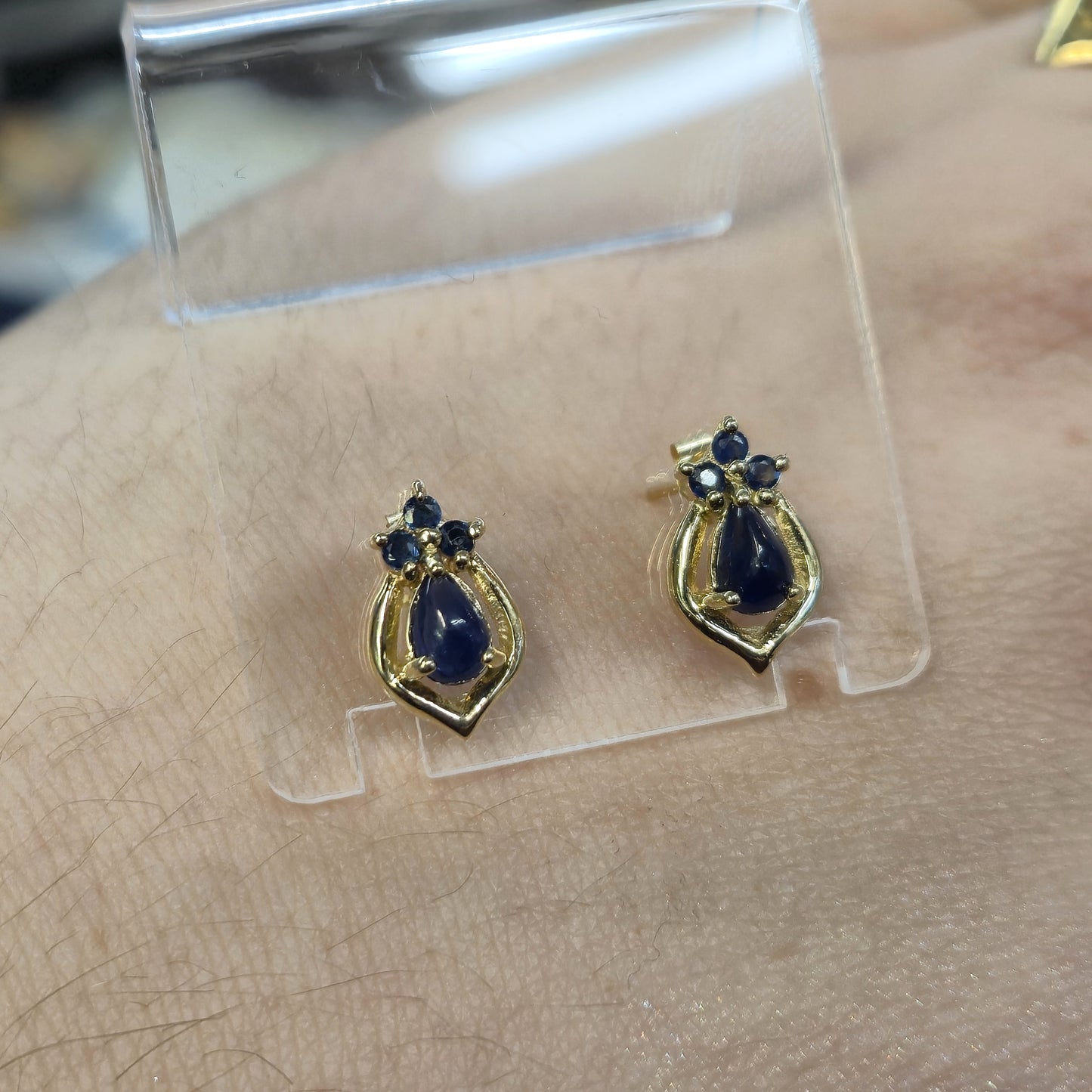 9ct Yellow Gold Sapphire Pear Shaped Stud Earrings