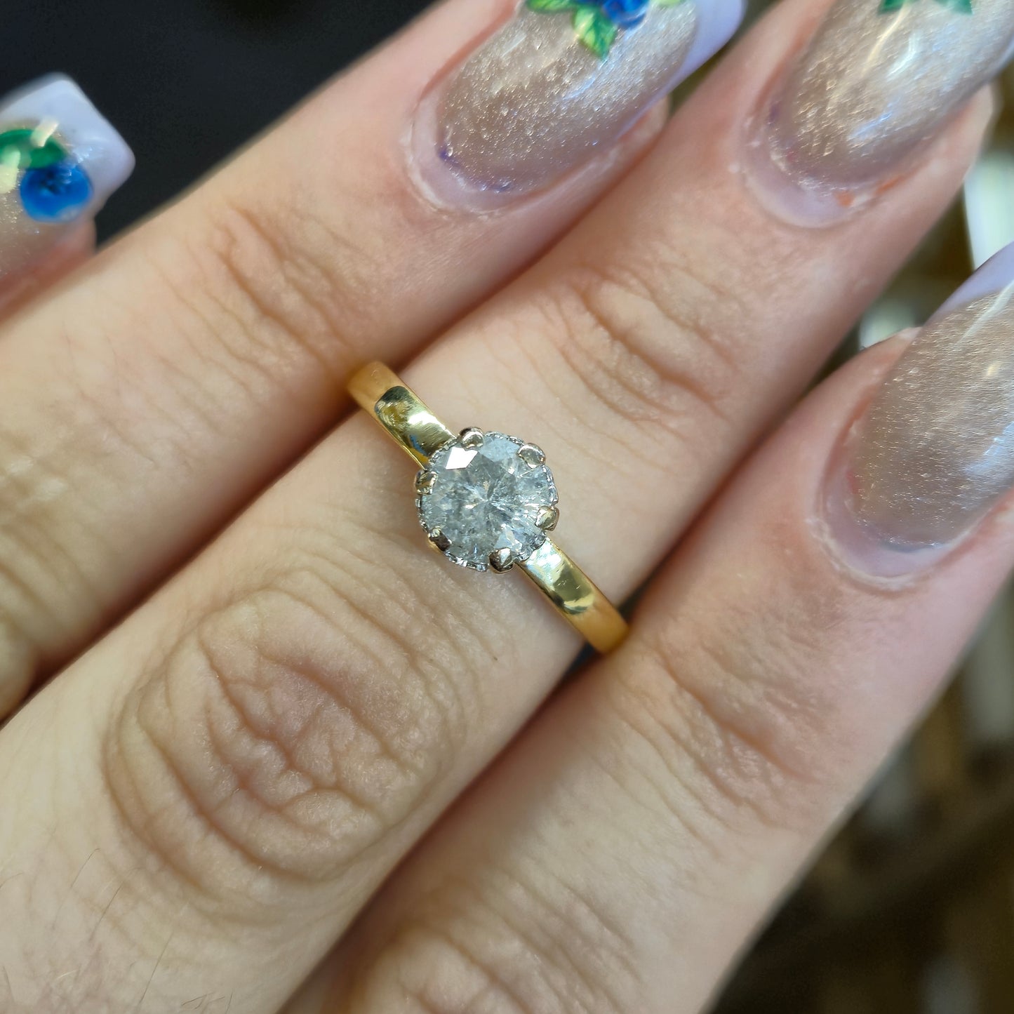 18ct Yellow Gold 1.0ct Round Cut Galaxy Diamond Solitaire Ring