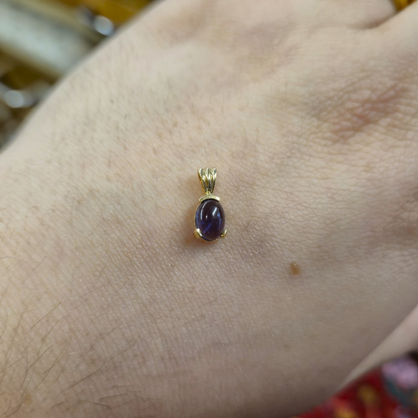 9ct Yellow Gold Cabochon Iolite Pendant Piece