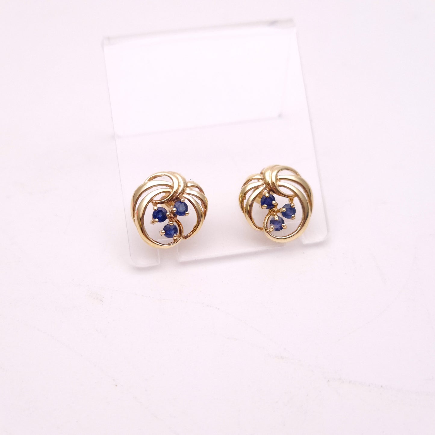 9ct Yellow Gold Sapphire Openwork Swirly Necklace and Earring Set