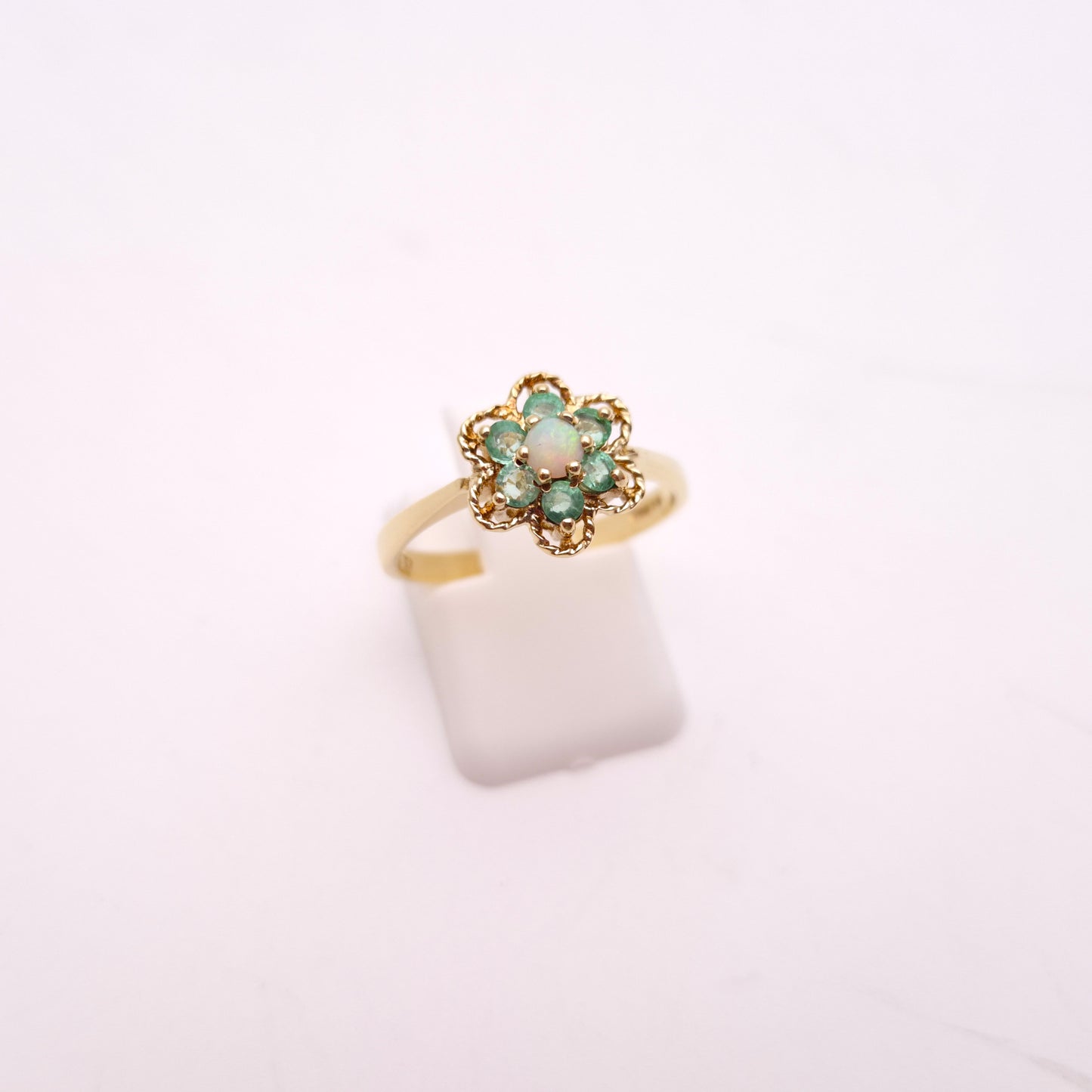 9ct Yellow Gold Cute Emerald and Opal Flower Cluster Ring