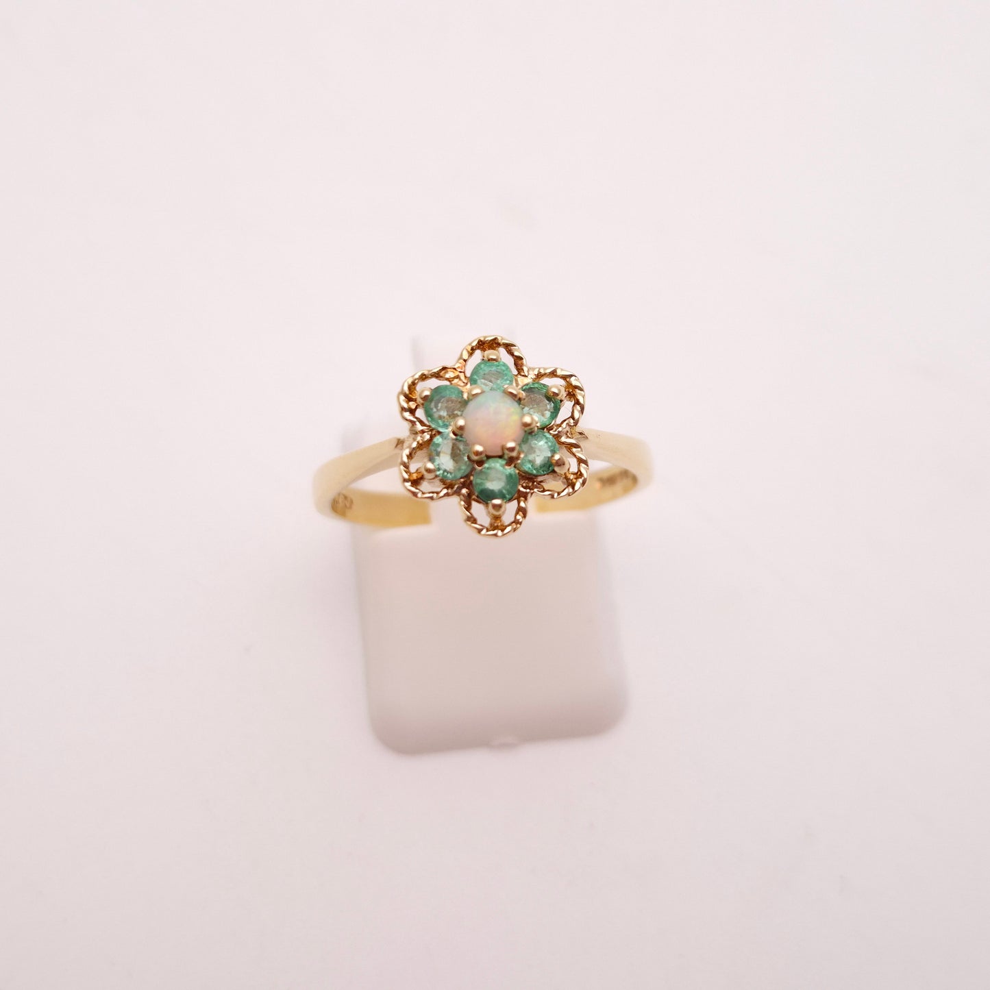 9ct Yellow Gold Cute Emerald and Opal Flower Cluster Ring