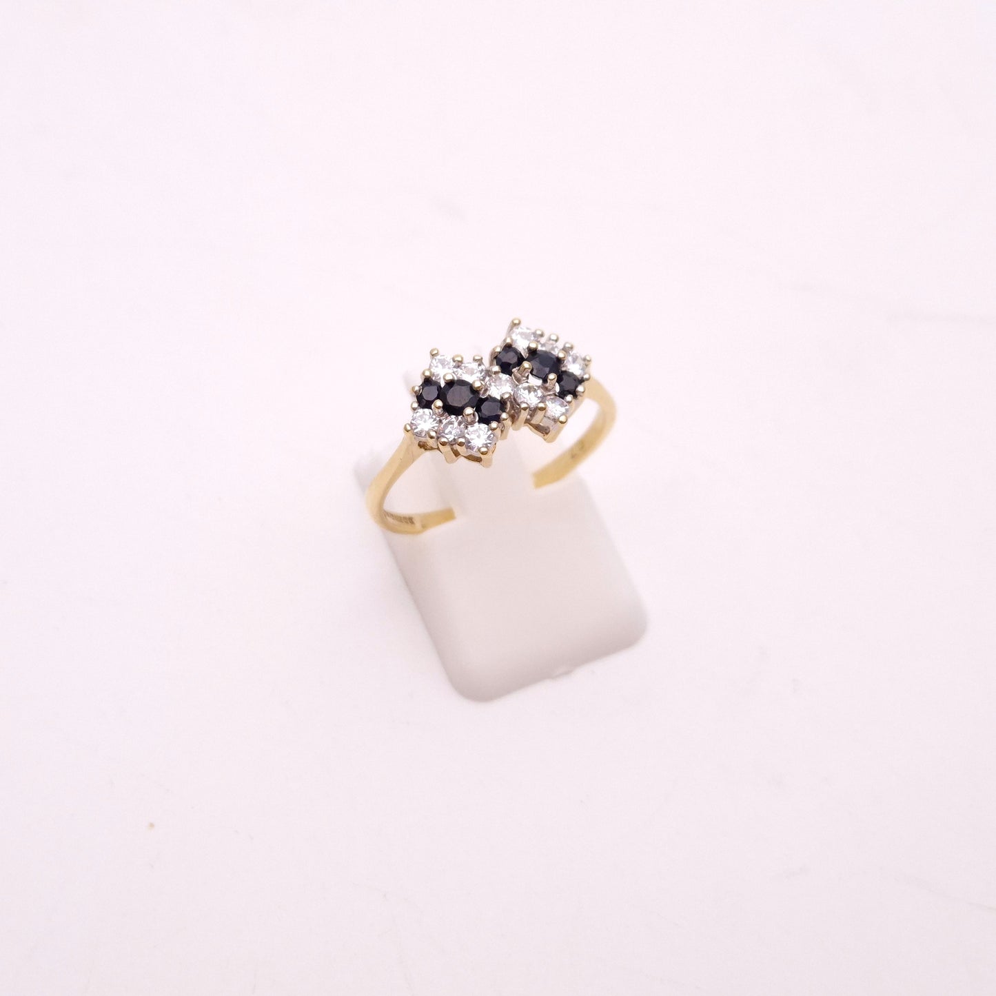 9ct Yellow Gold Vintage Sapphire and White Stone Deco Style Cluster Ring