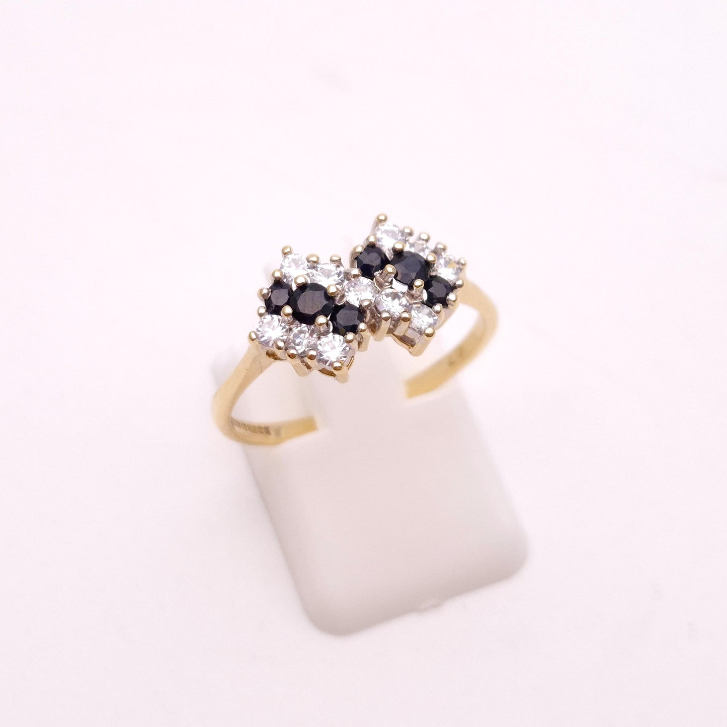 9ct Yellow Gold Vintage Sapphire and White Stone Deco Style Cluster Ring
