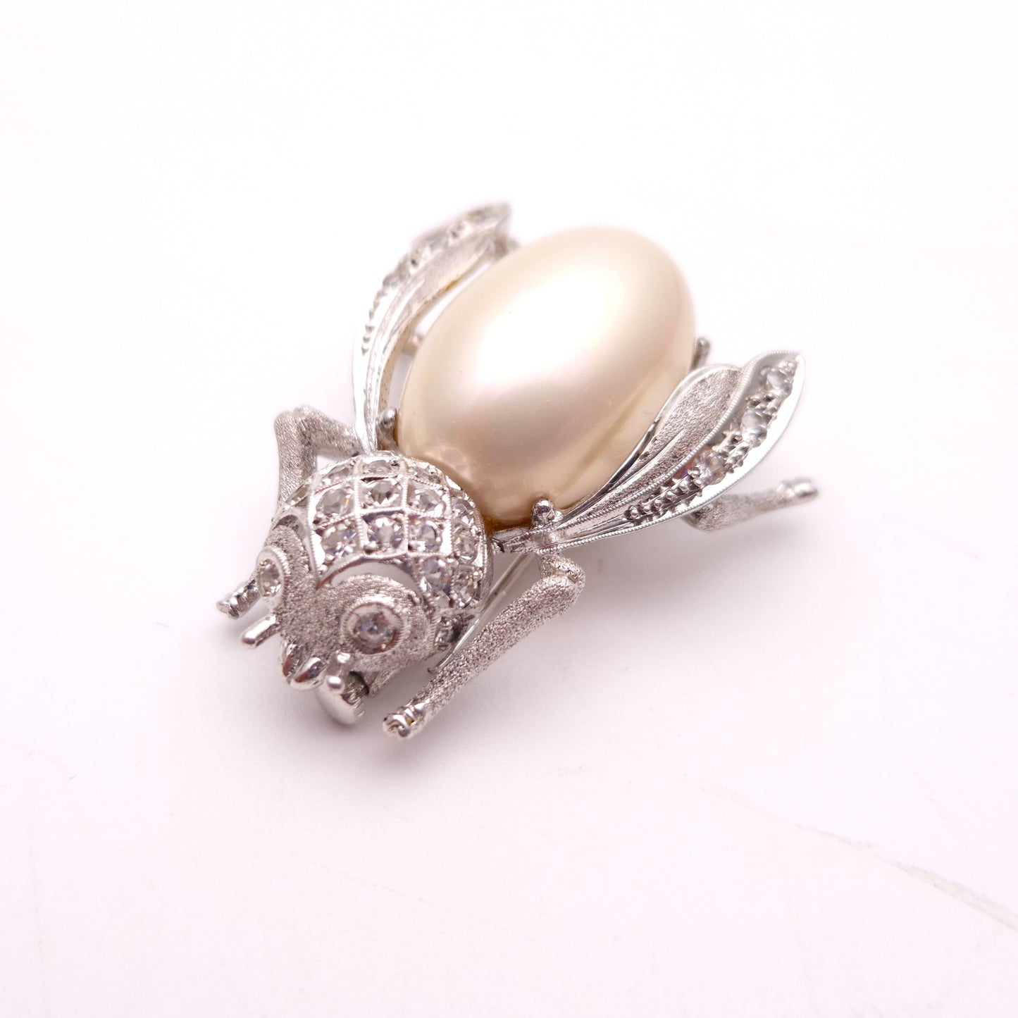 Sterling Silver Synthetic Pearl and CZ Cubic Zirconia Fly Brooch