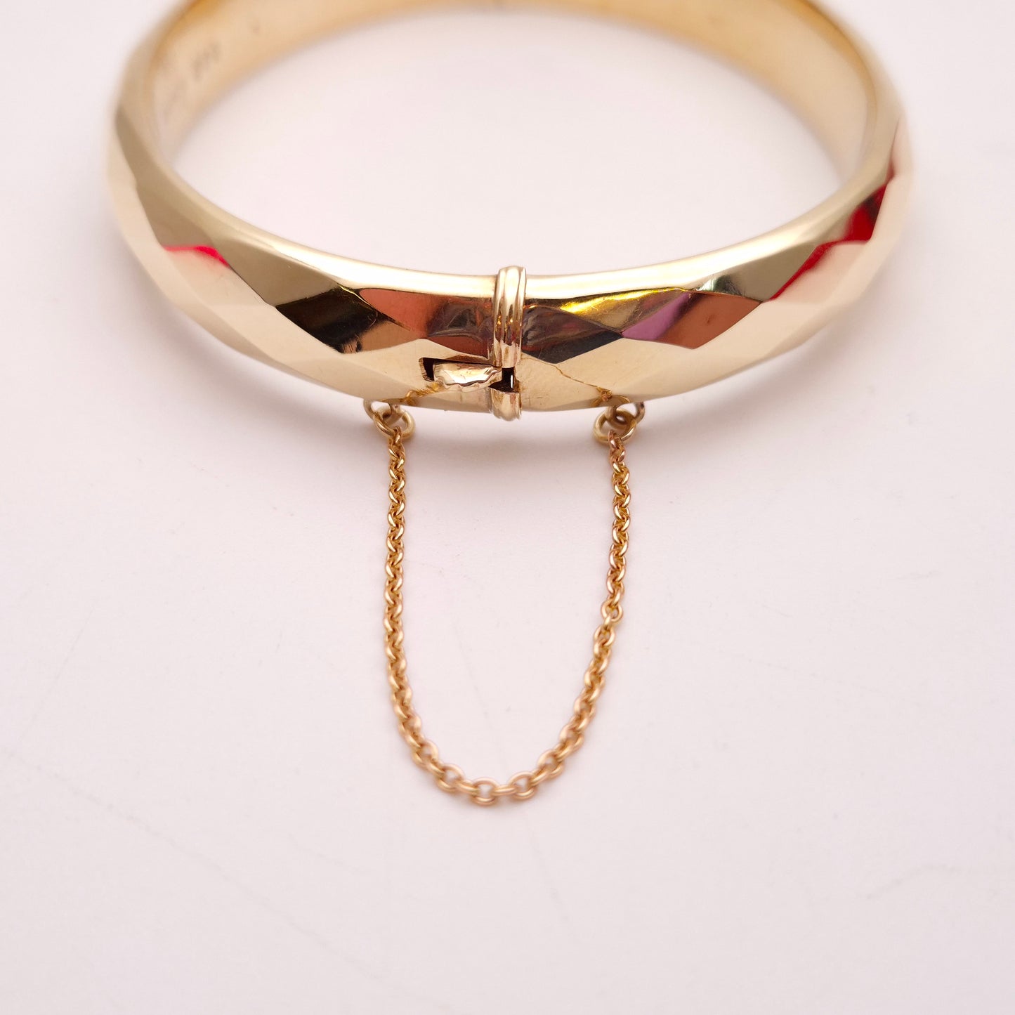9ct Yellow Gold 1950's Diamond Chequer-Board Faceted Bangle