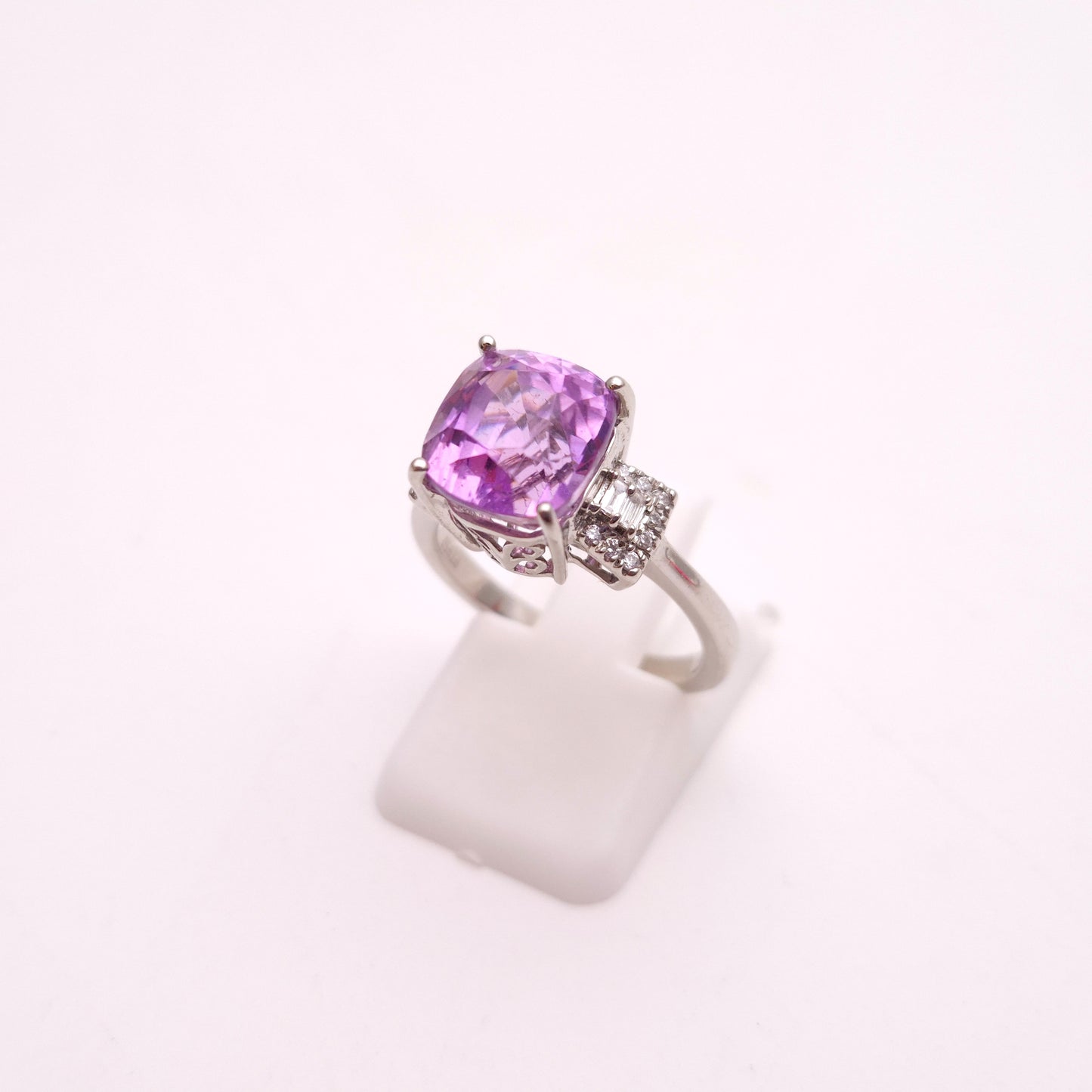 Platinum Kunzite Solitaire and Diamond Multi-Stone Shoulder Ring