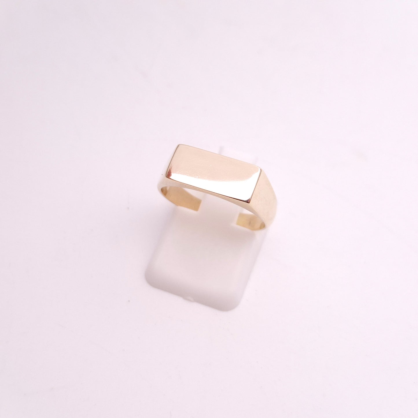 9ct Yellow Gold Rectangular Plain Polished Signet Style Ring