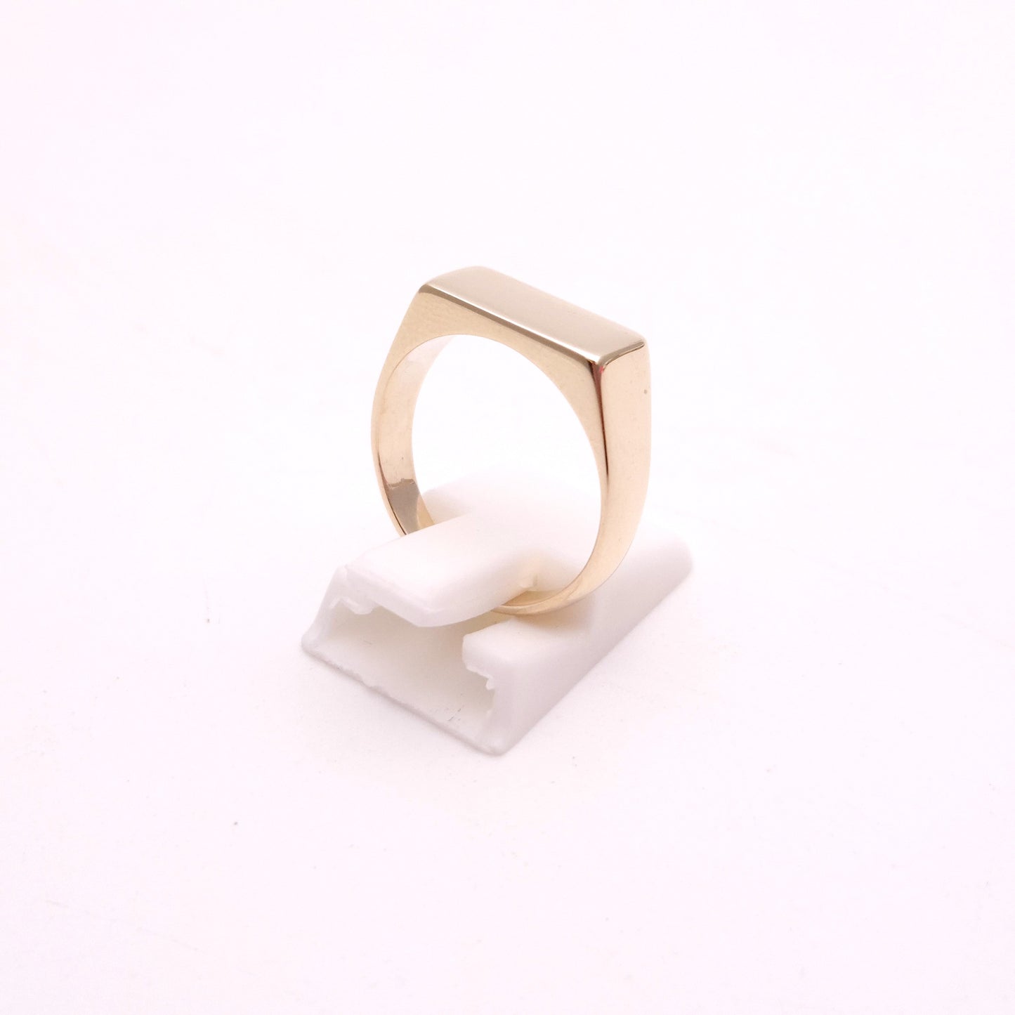 9ct Yellow Gold Rectangular Plain Polished Signet Style Ring