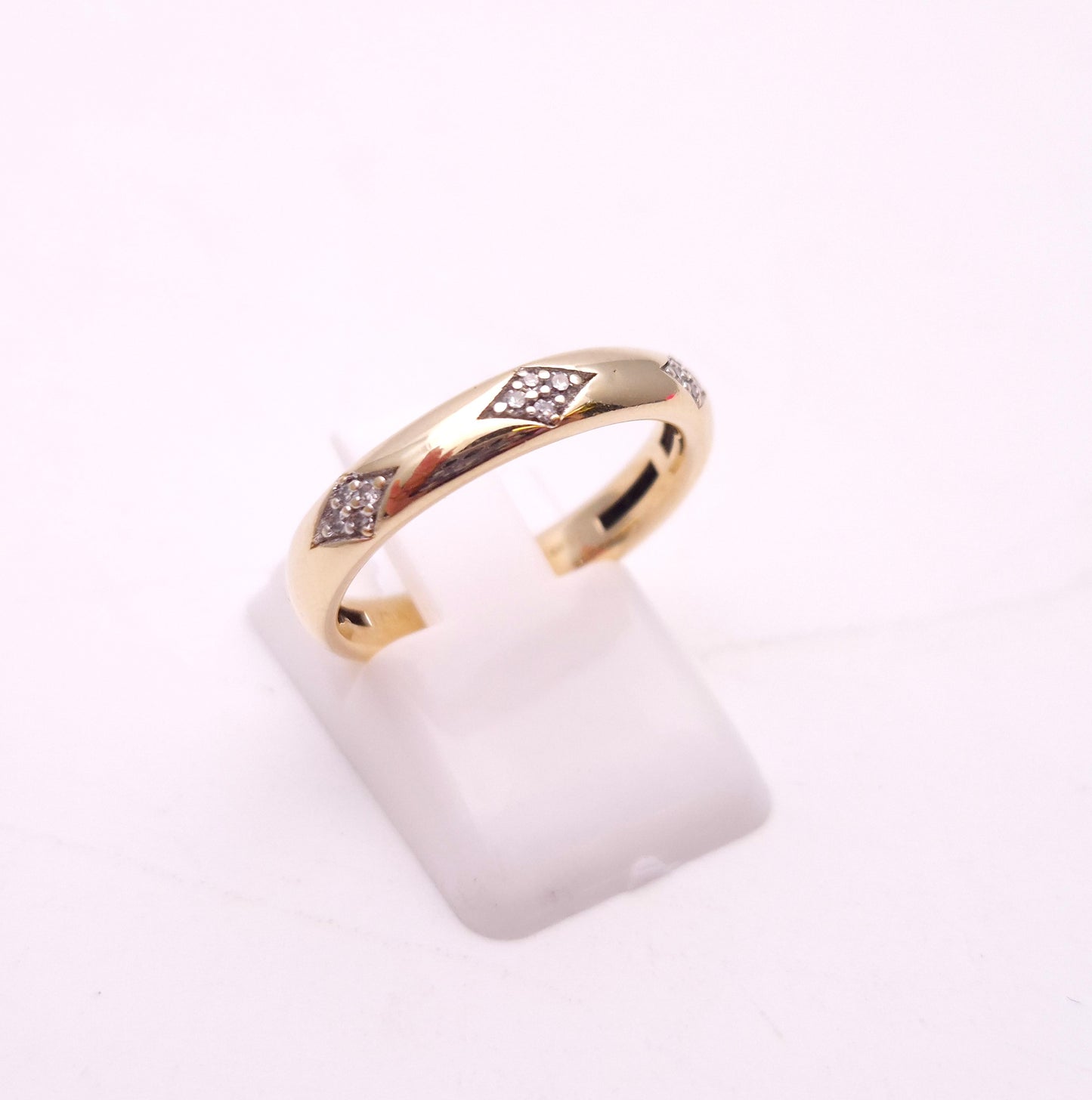 9ct Yellow Gold Diamond Set Diamond Panel Band Ring