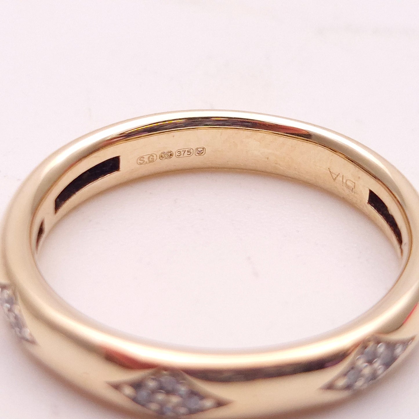 9ct Yellow Gold Diamond Set Diamond Panel Band Ring