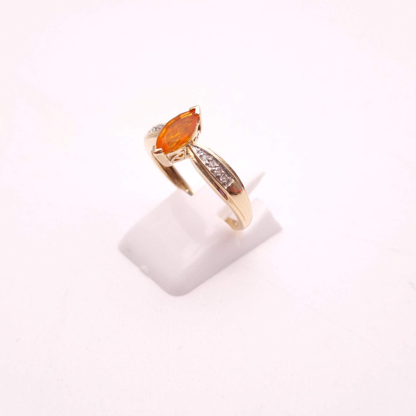 9ct Yellow Gold Fire Opal and Diamond Multi-Stone Ring (AF)