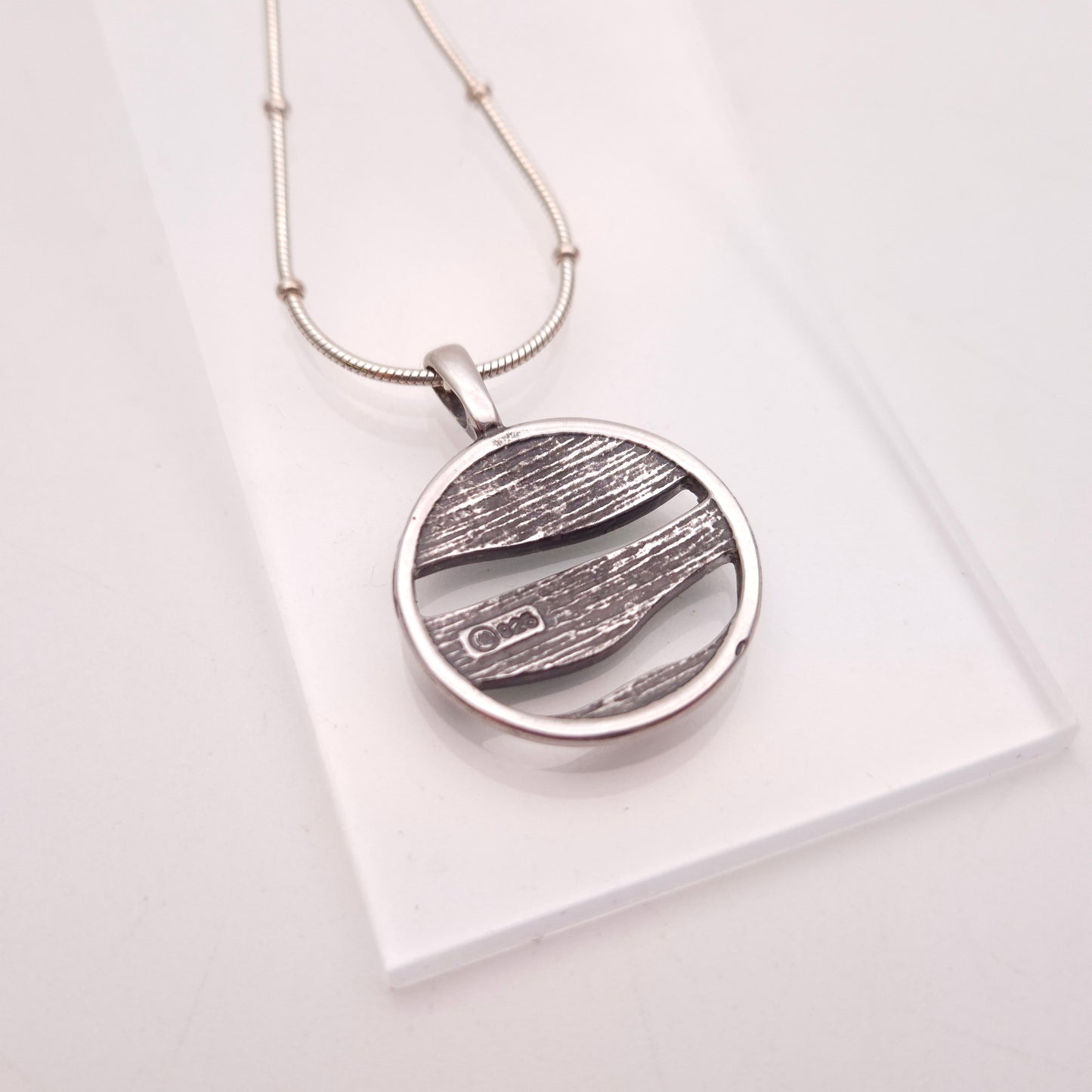 Sterling Silver Turquoise Enamel Abstract Circle Design Pendant & Chain Necklace
