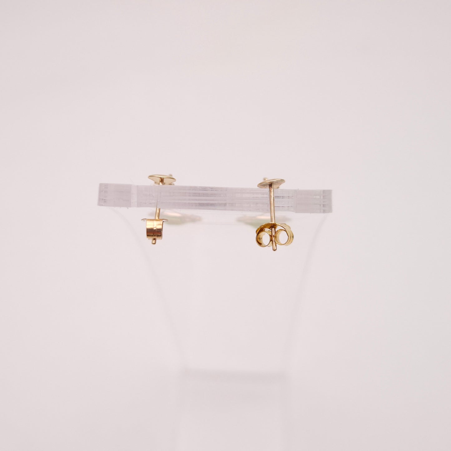 9ct Yellow Gold Geometric Art Deco Style Peridot Drop Earrings